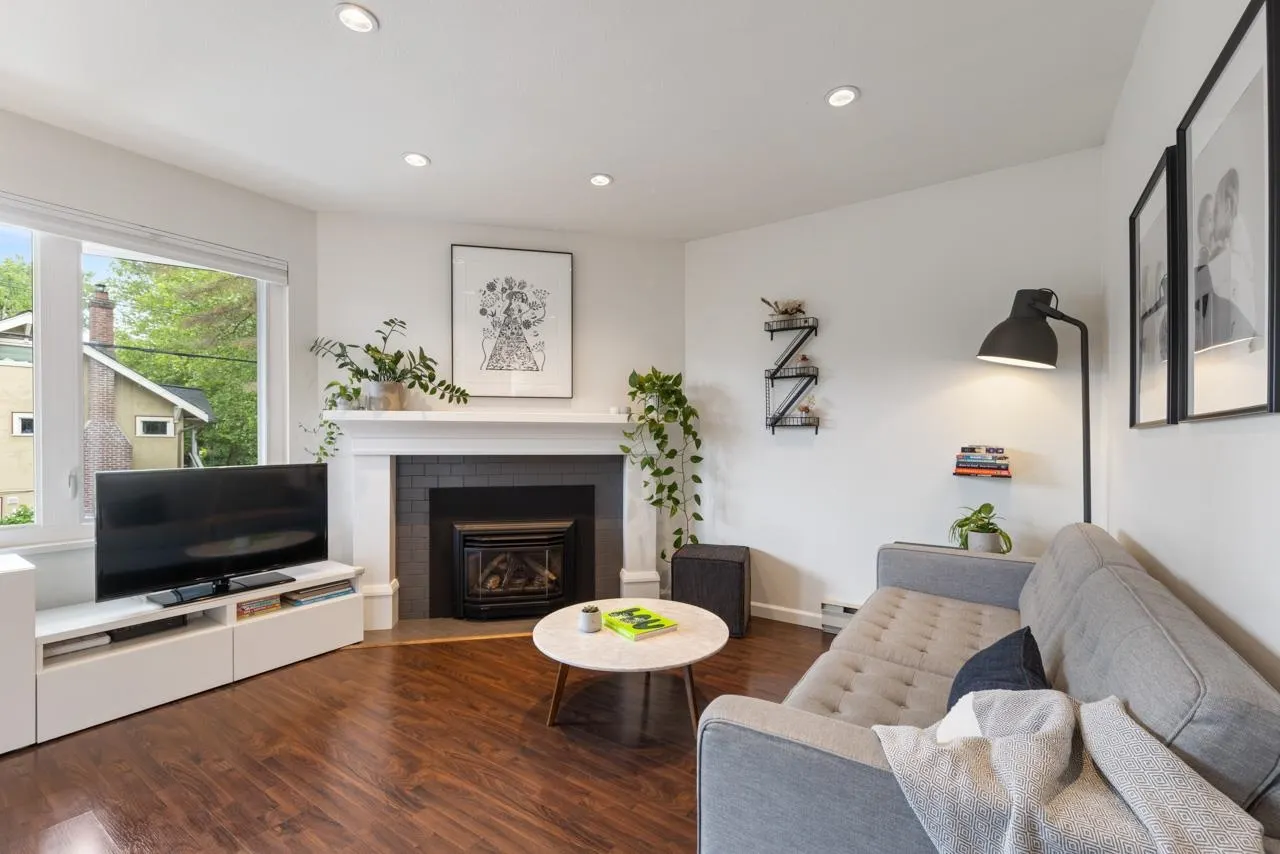 103 W 15th Avenue