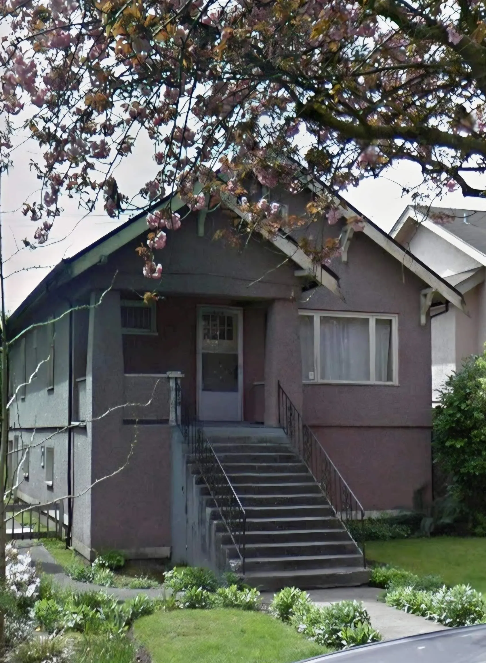 950 E 10th Avenue