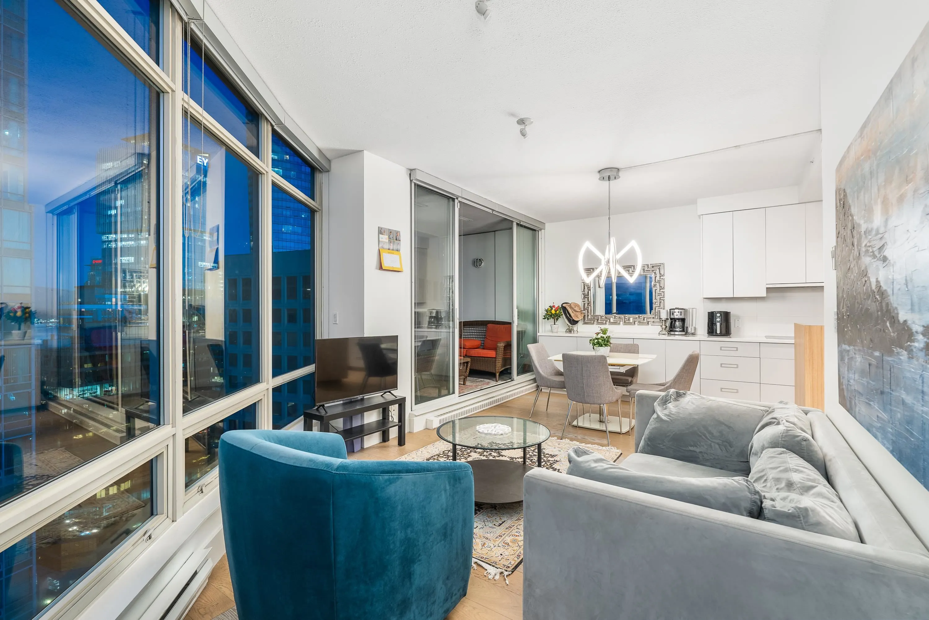 2303 1200 Alberni Street