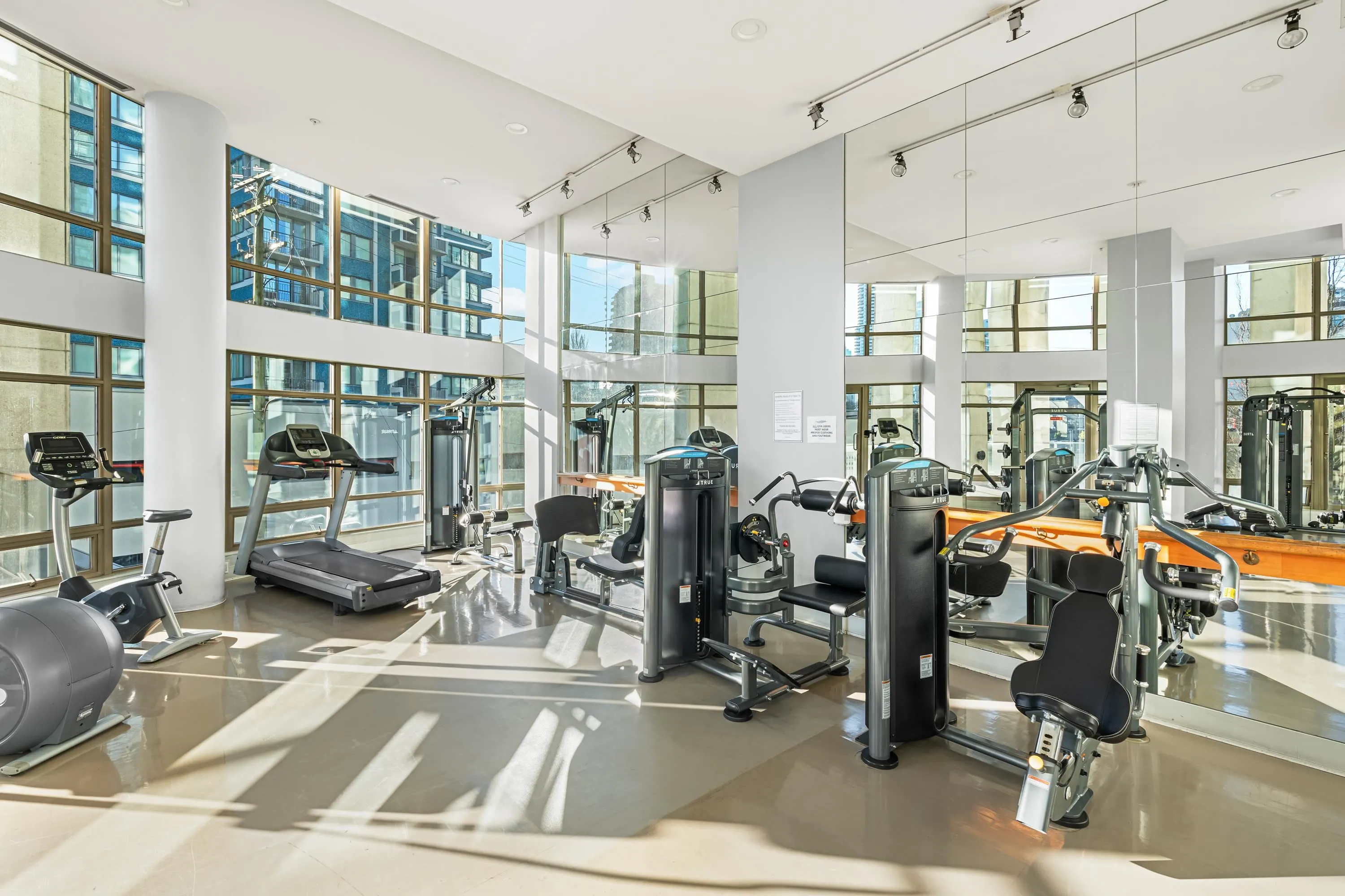 2303 1200 Alberni Street