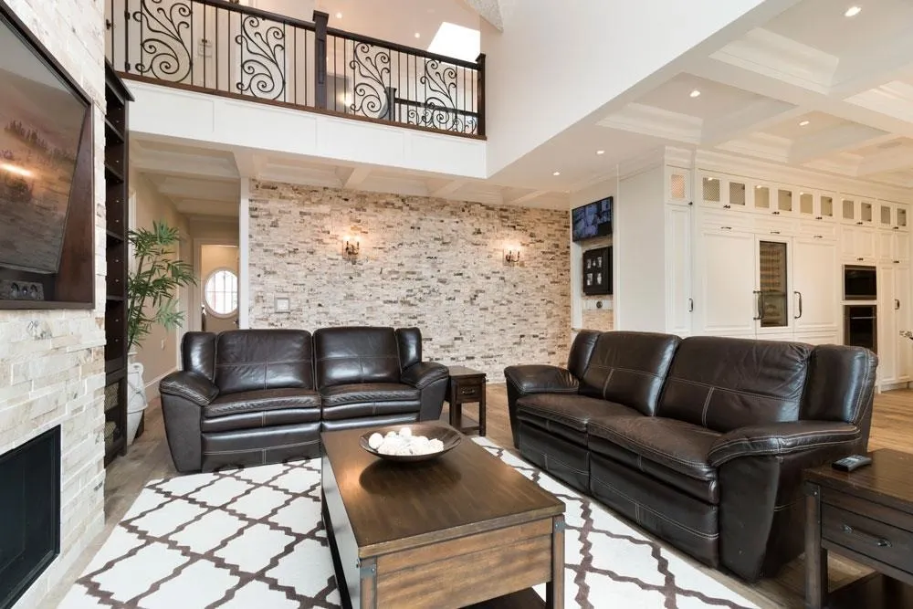 5851 Reeves Road