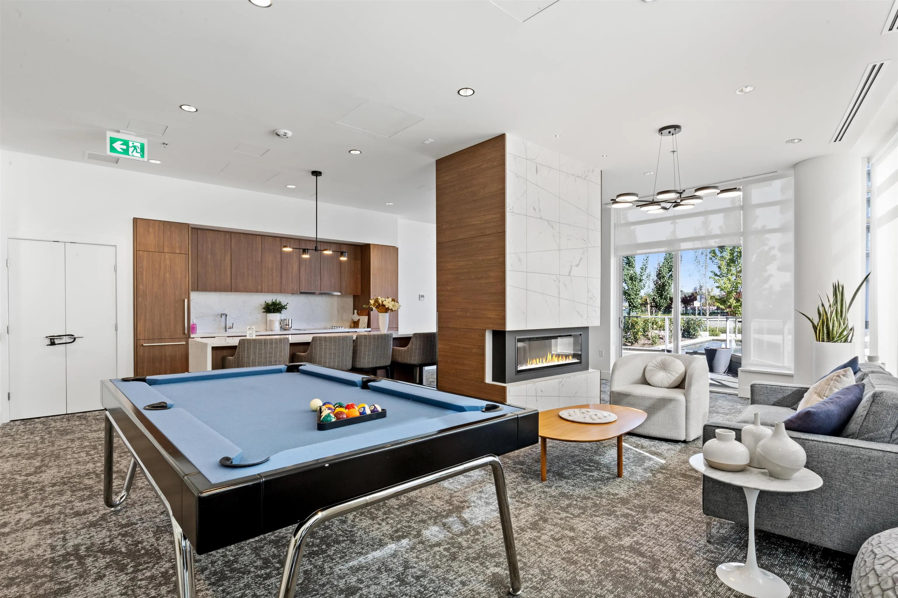 404 7683 Park Crescent