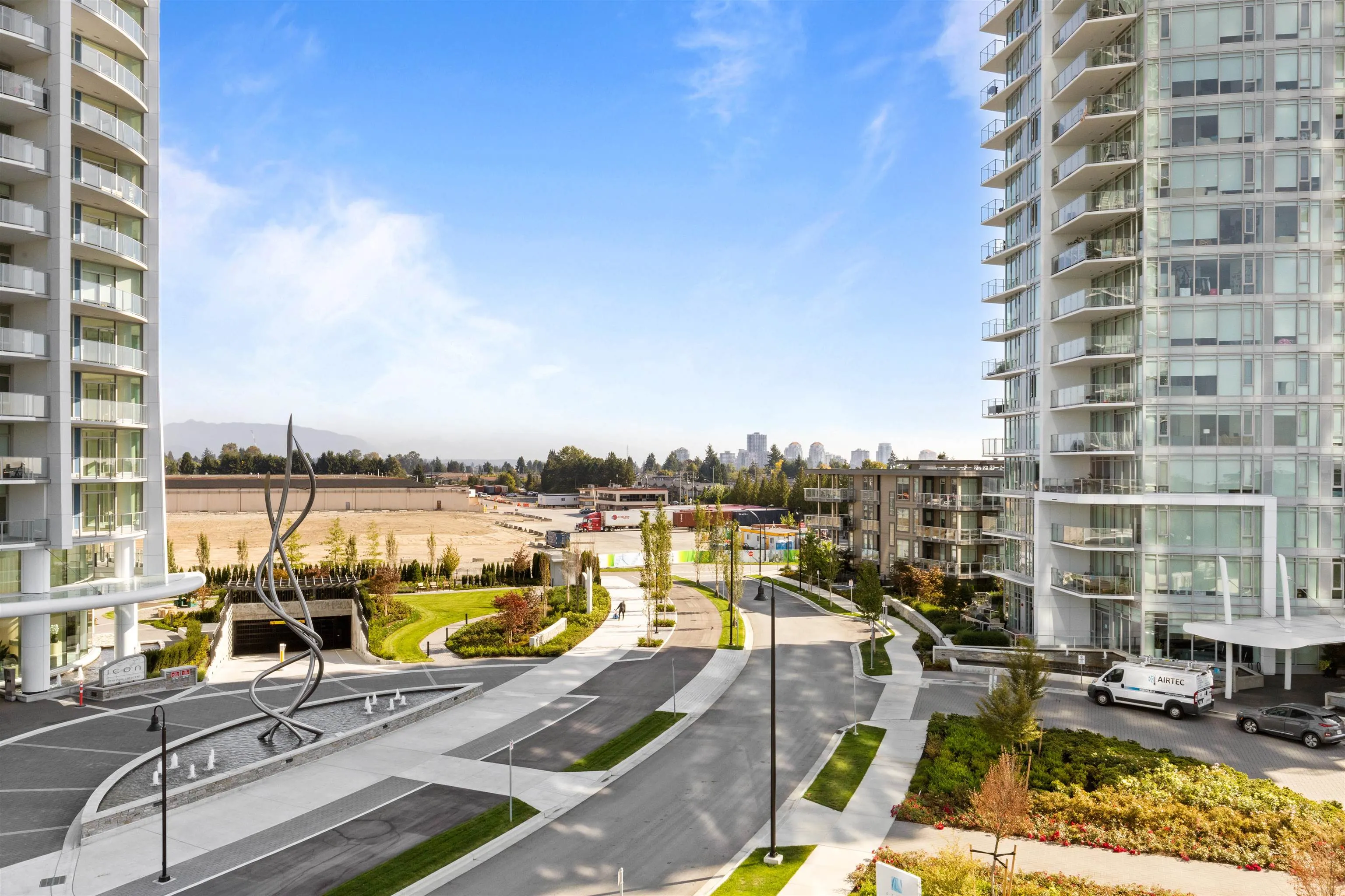 404 7683 Park Crescent