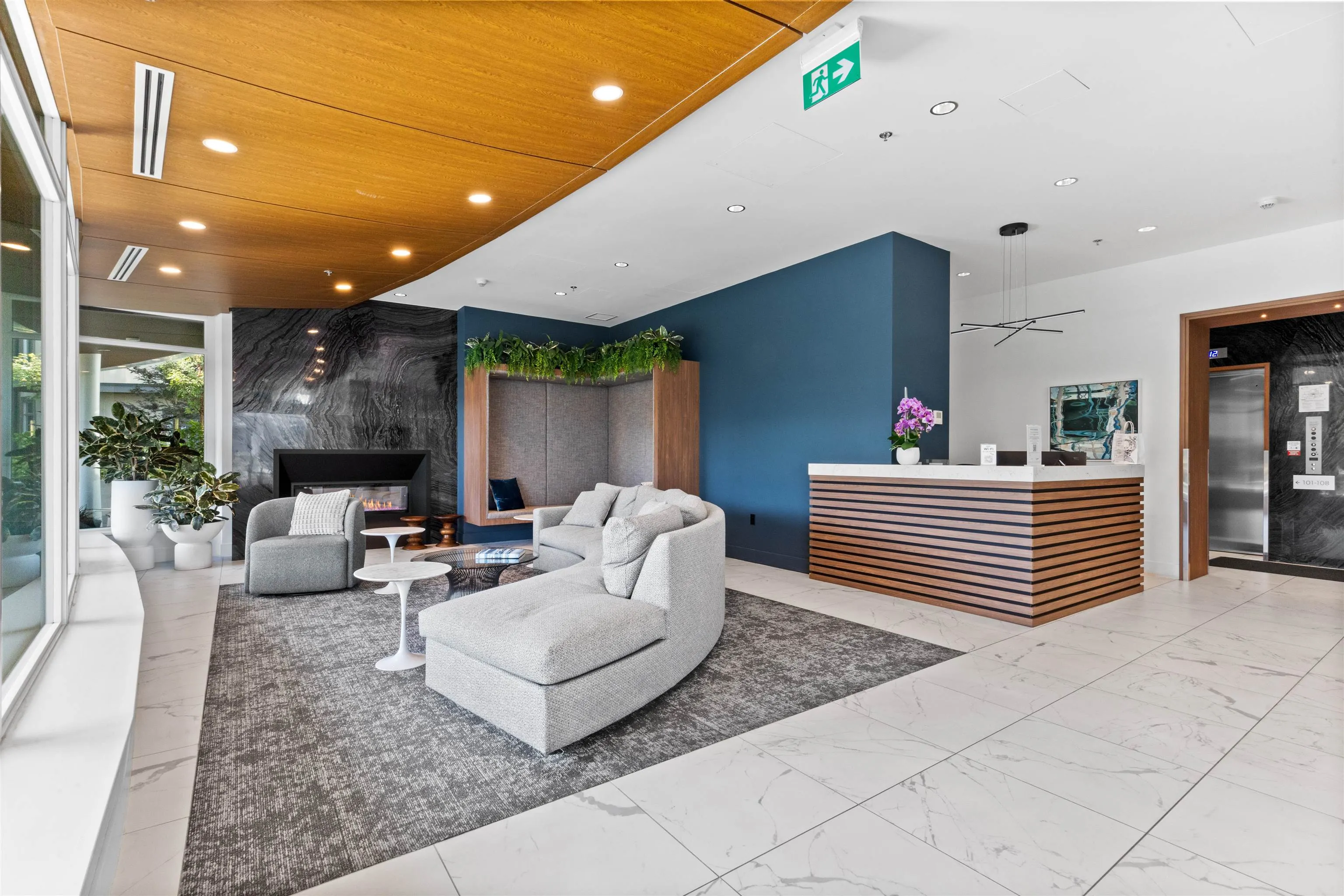 404 7683 Park Crescent