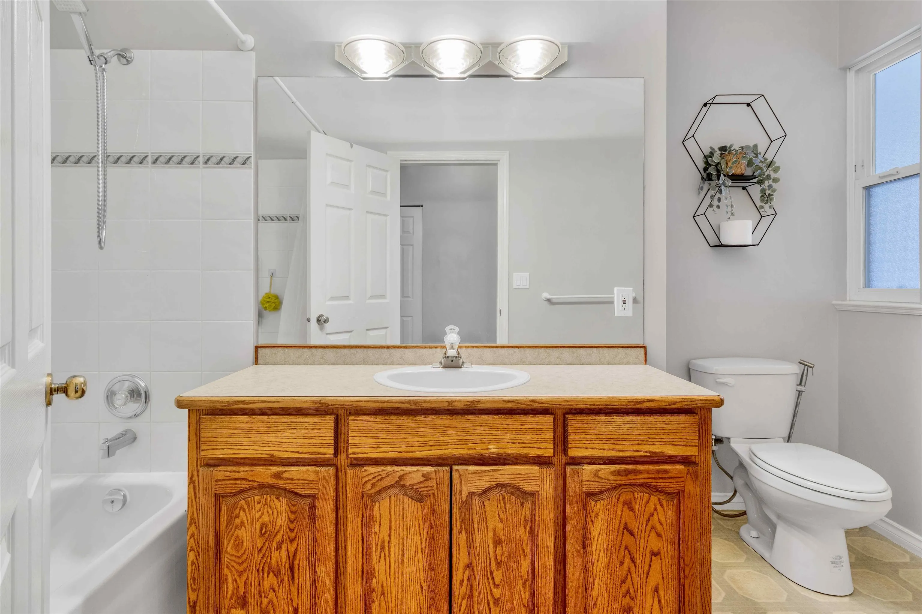 23404 Tamarack Lane