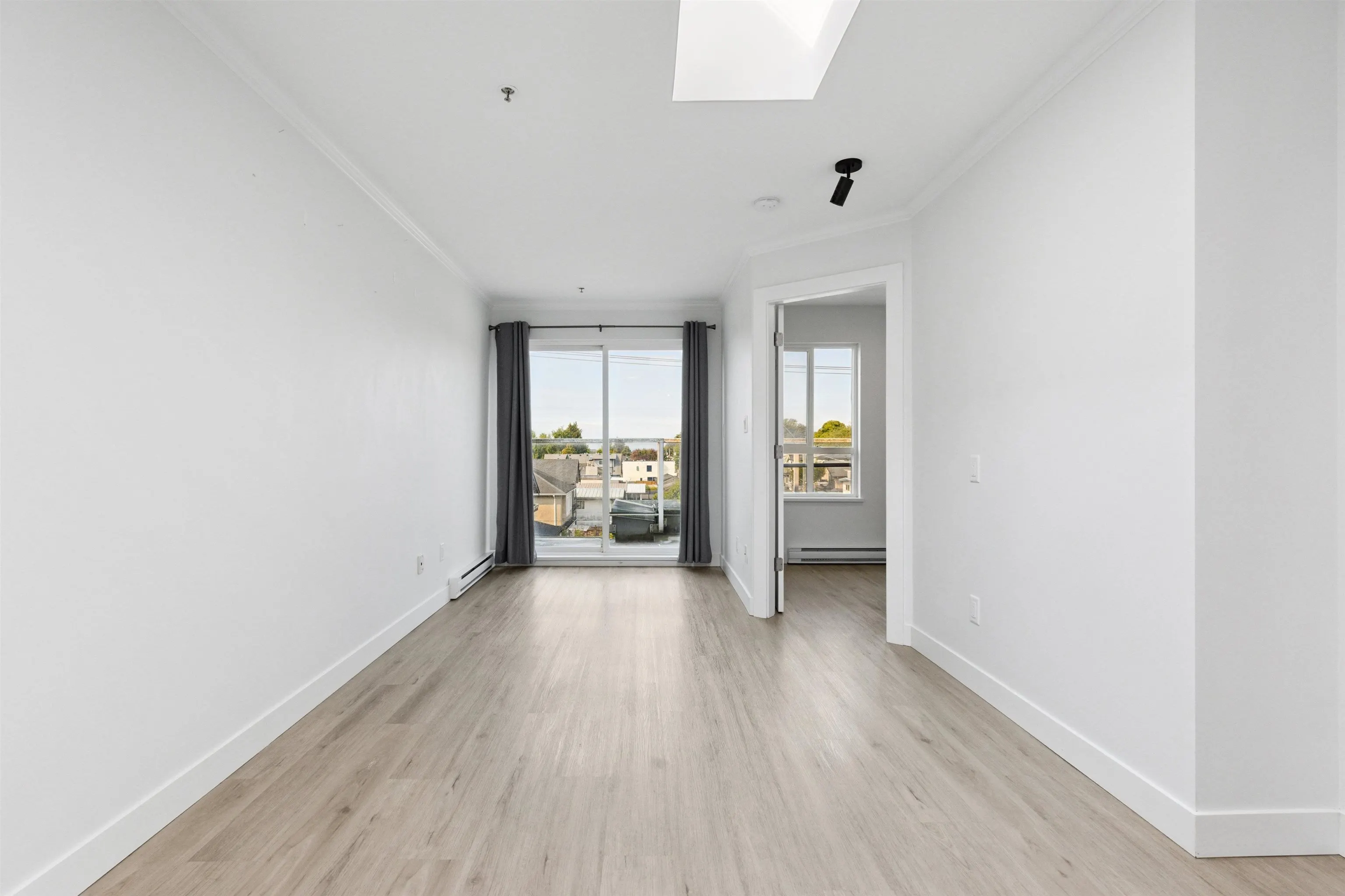 PH5 1503 W 66th Avenue