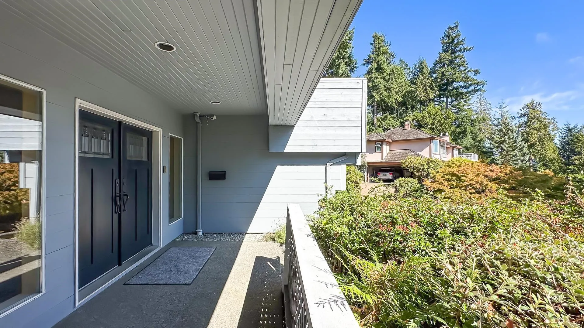 4825 Headland Close
