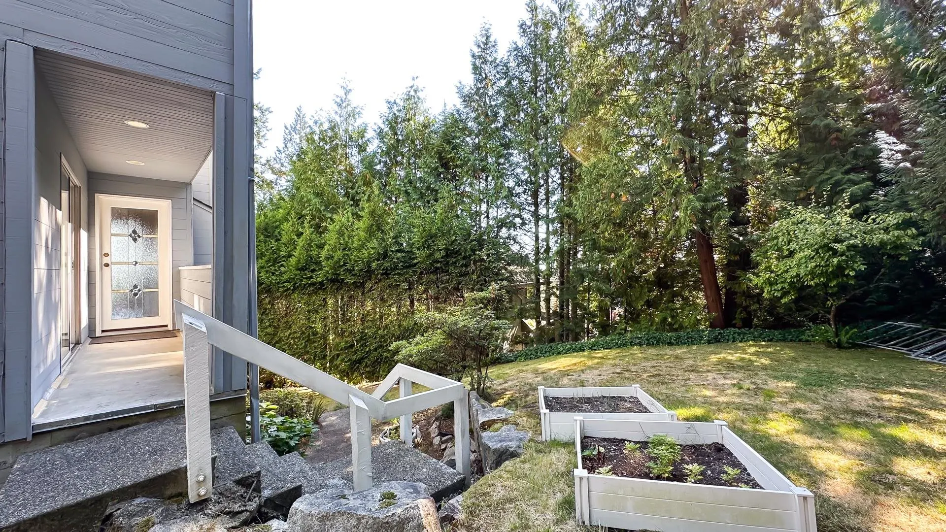 4825 Headland Close