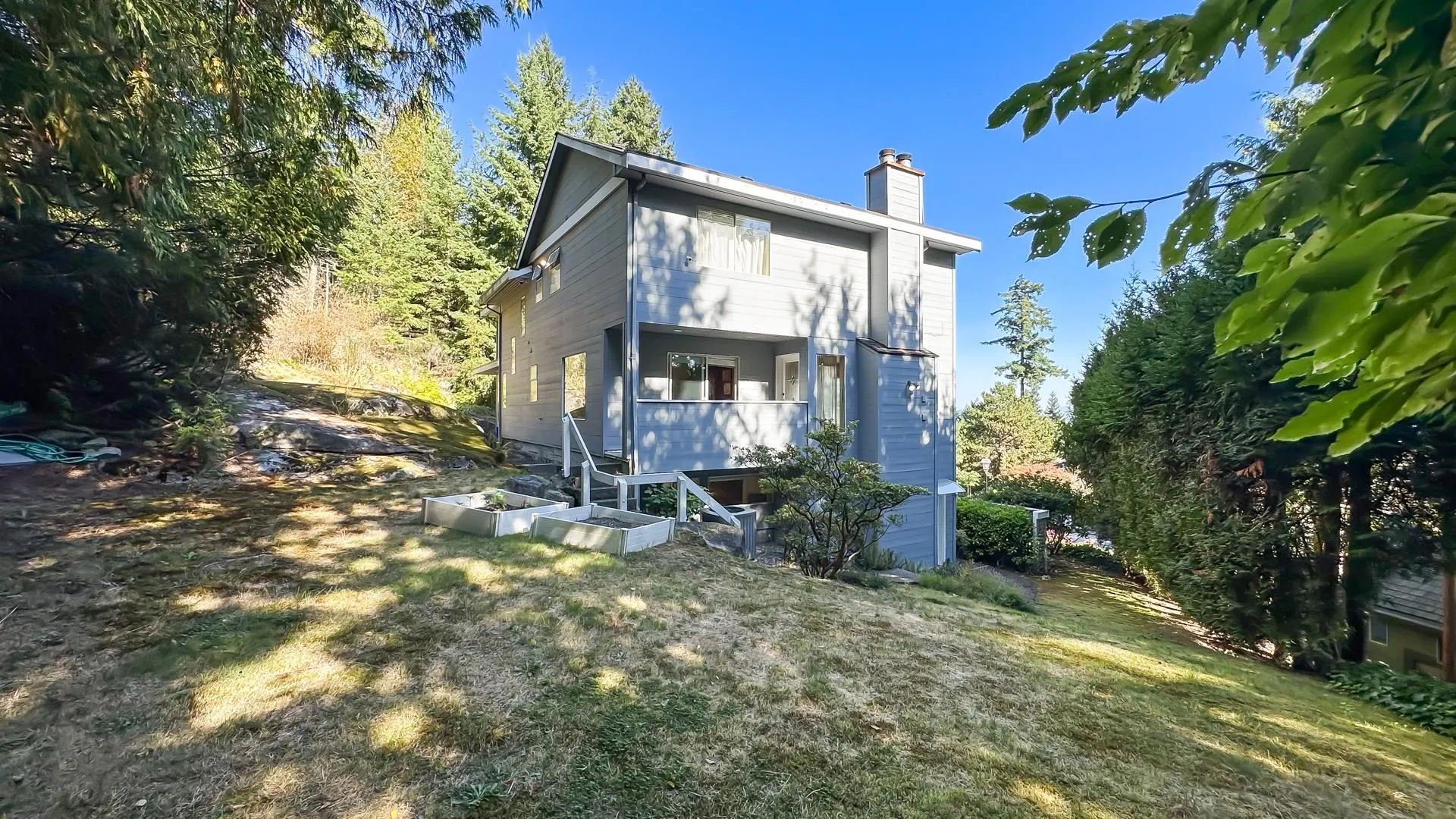 4825 Headland Close