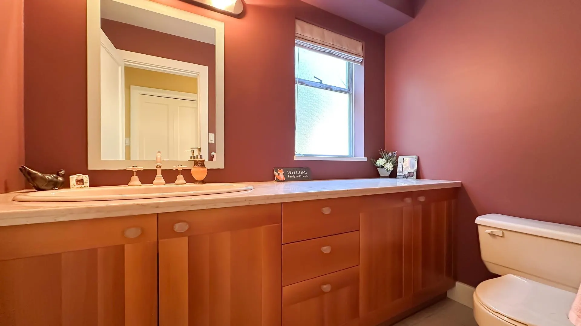 4825 Headland Close