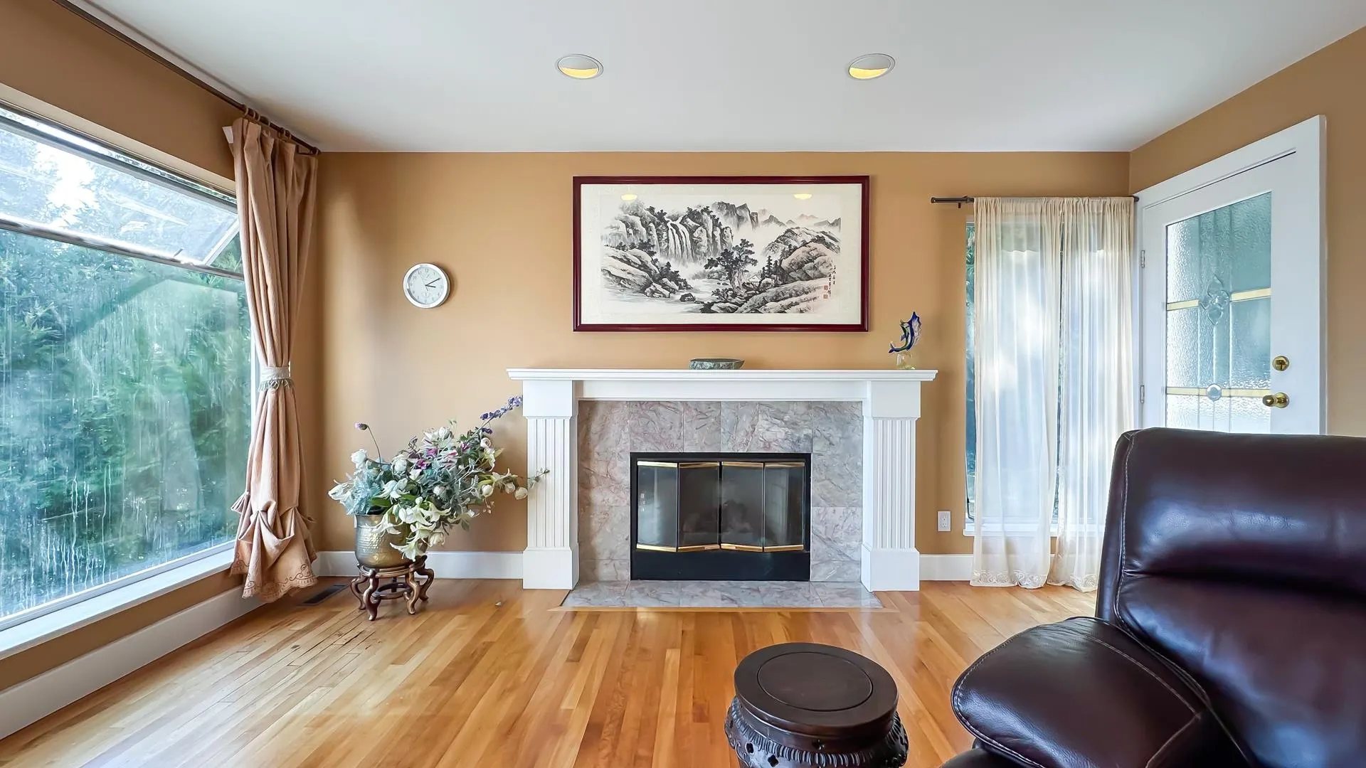 4825 Headland Close