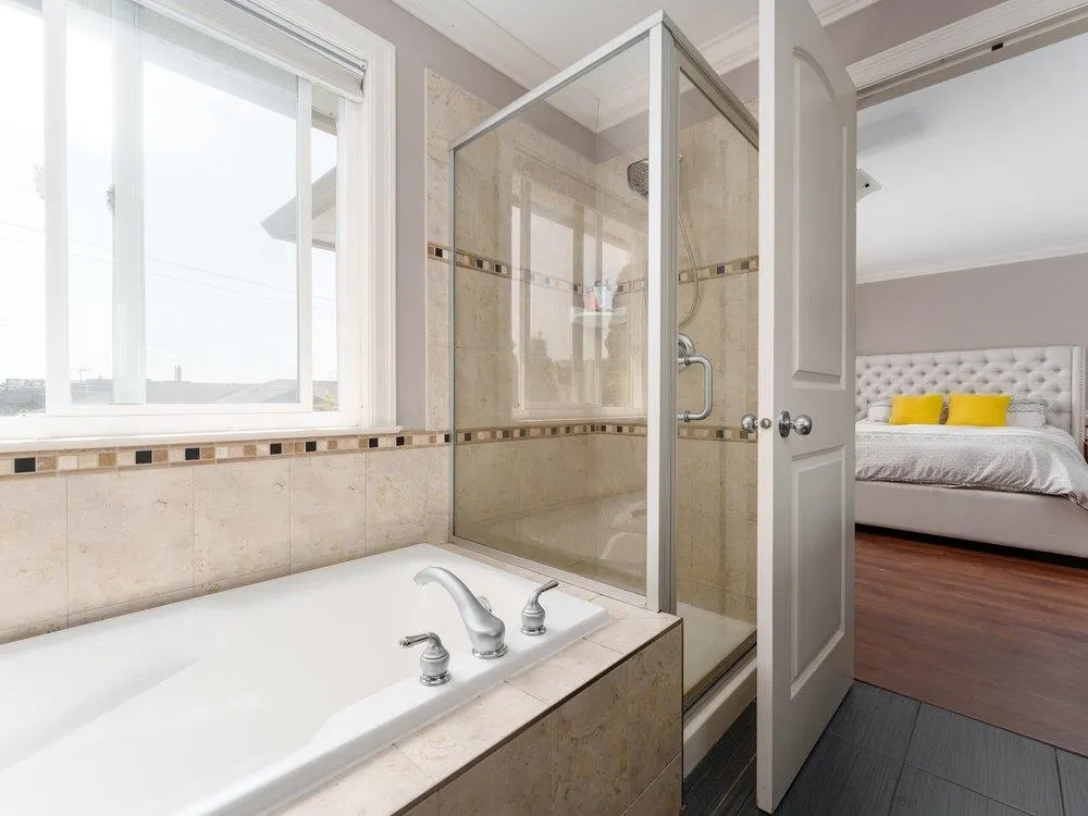 331 W 14th Street