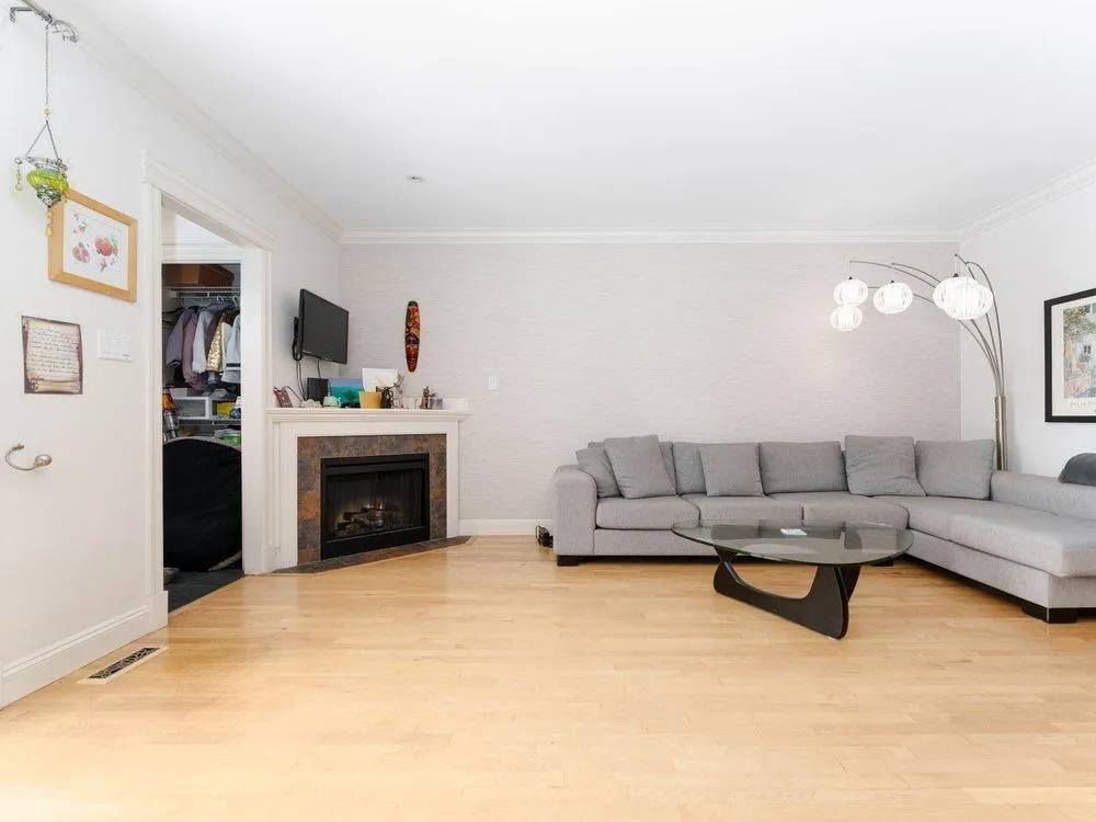 331 W 14th Street