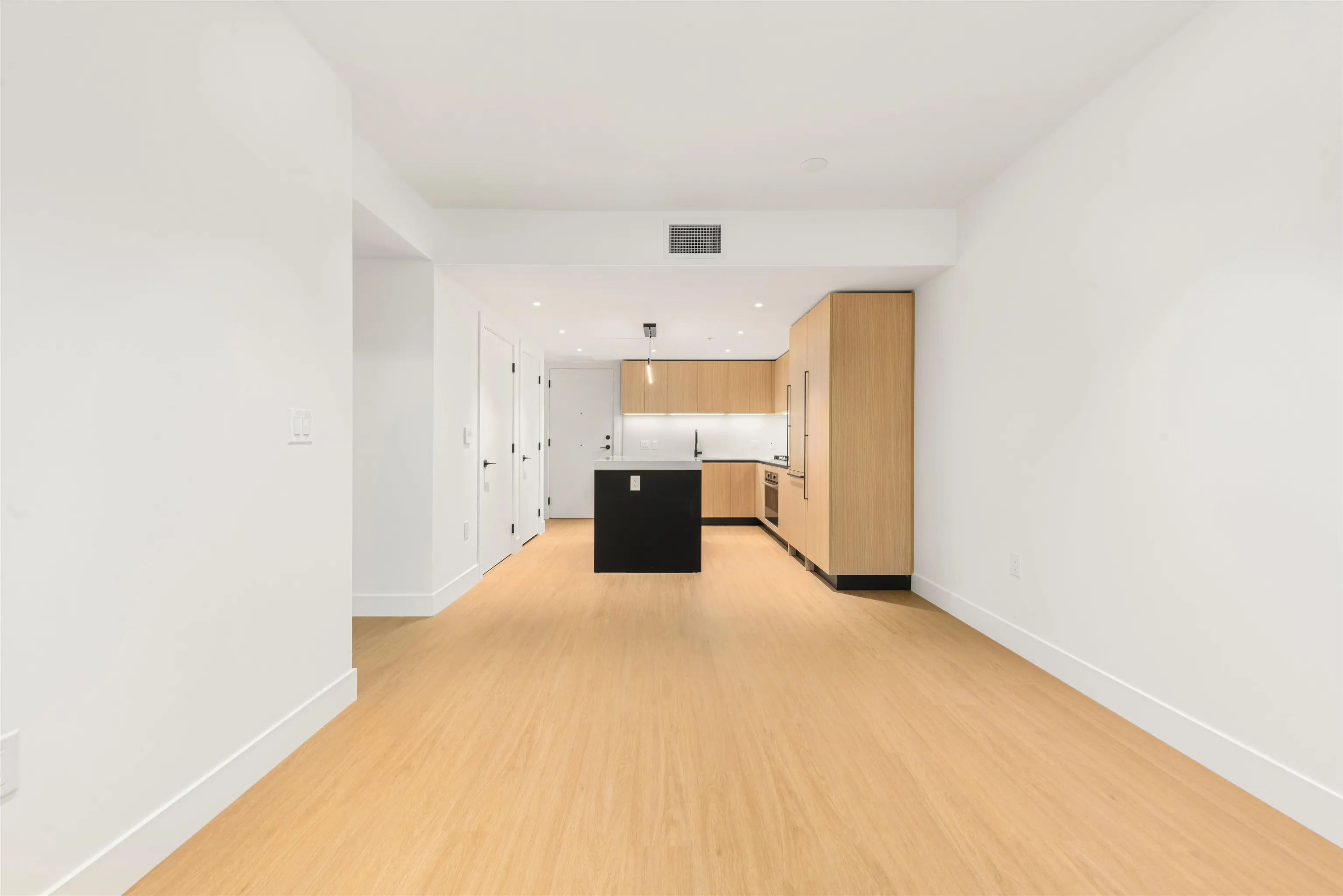 110 2235 E Broadway