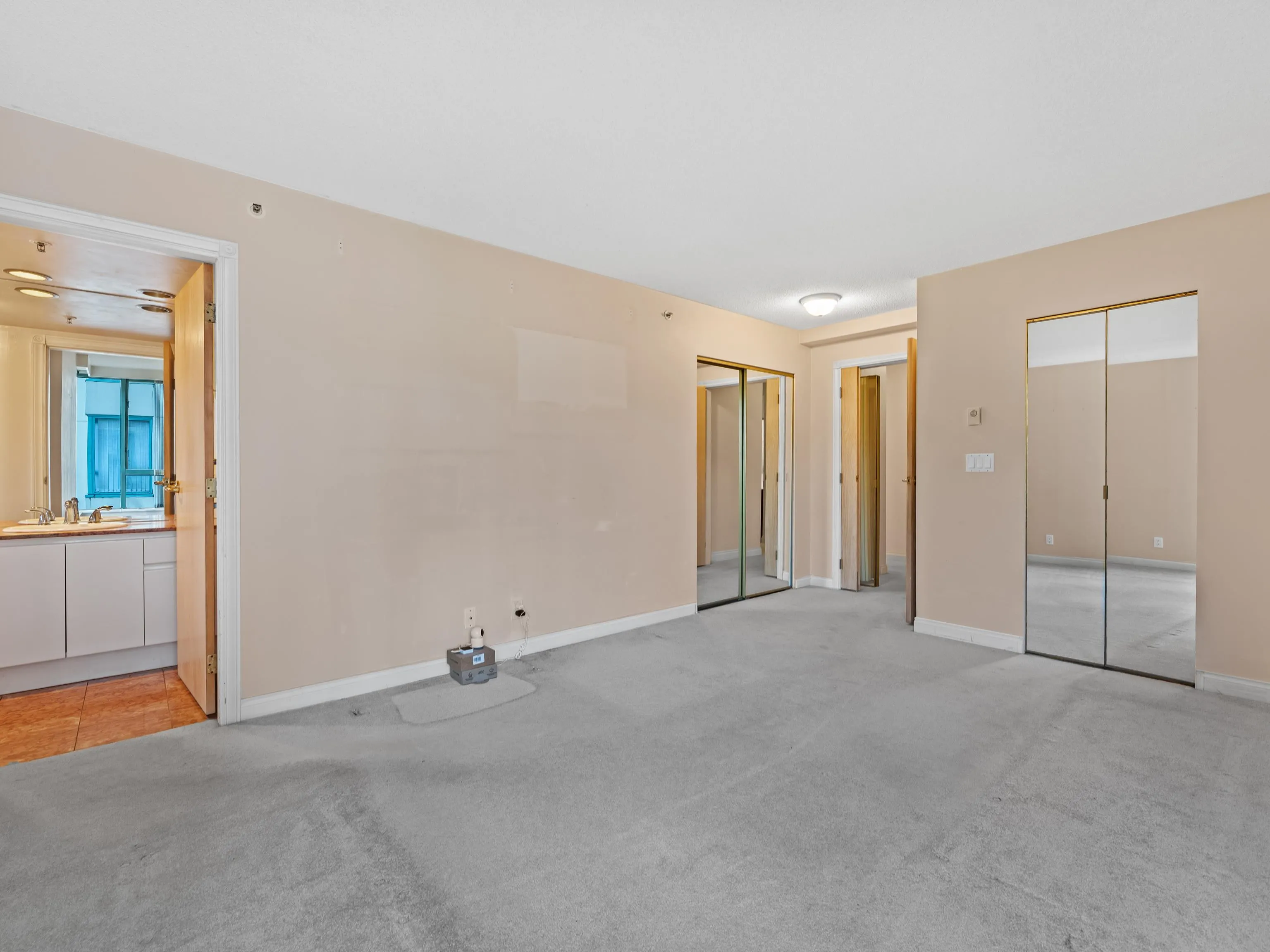 7A 338 Taylor Way