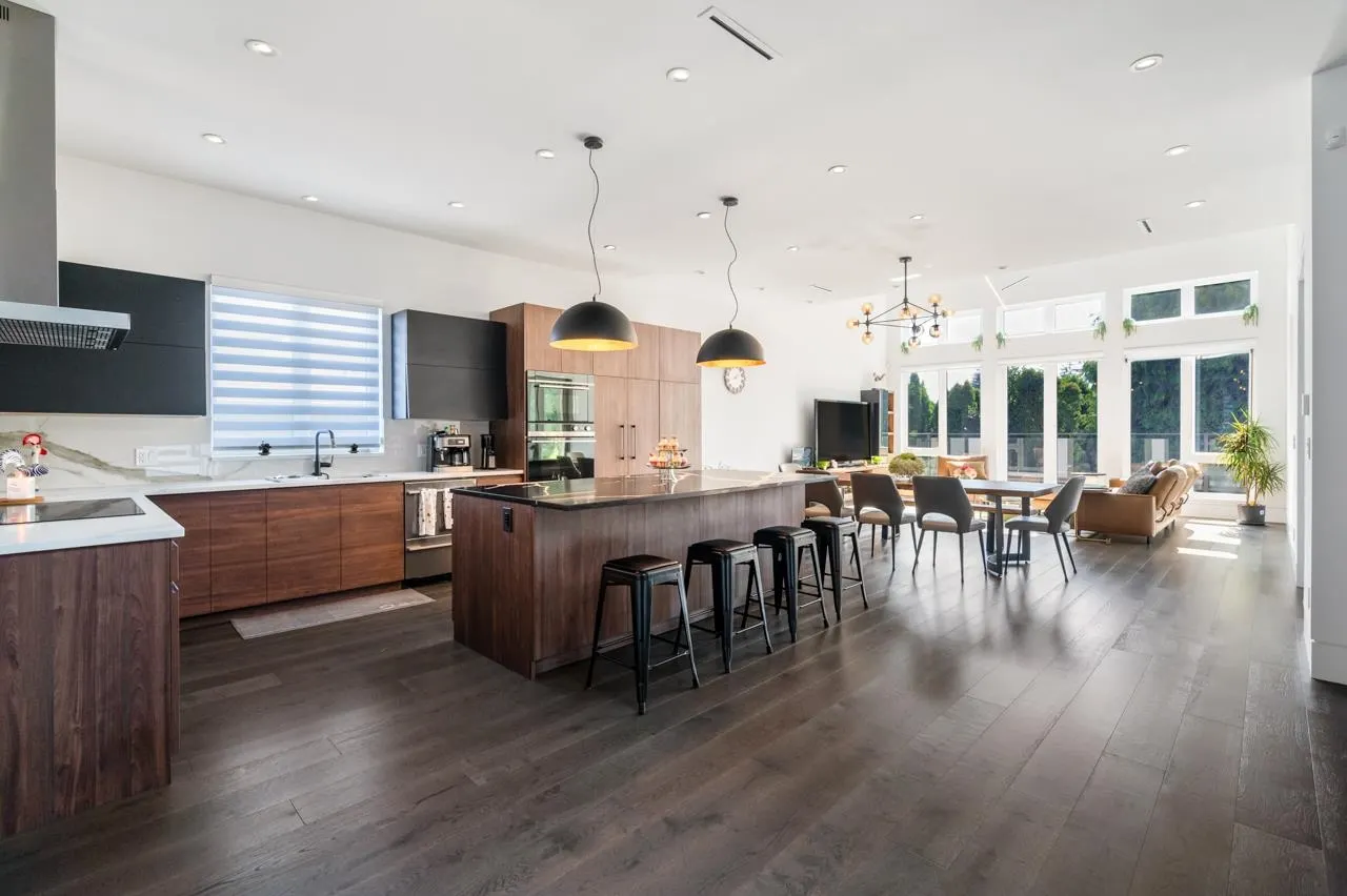 4380 Lancelot Drive