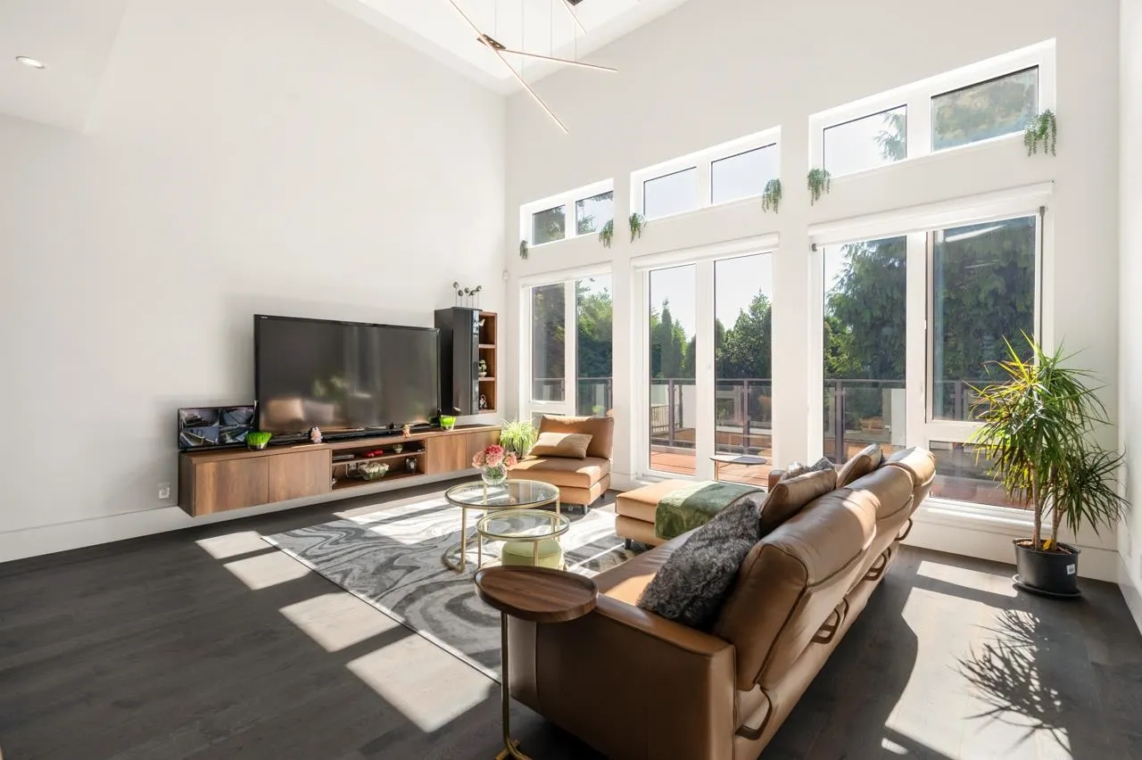 4380 Lancelot Drive