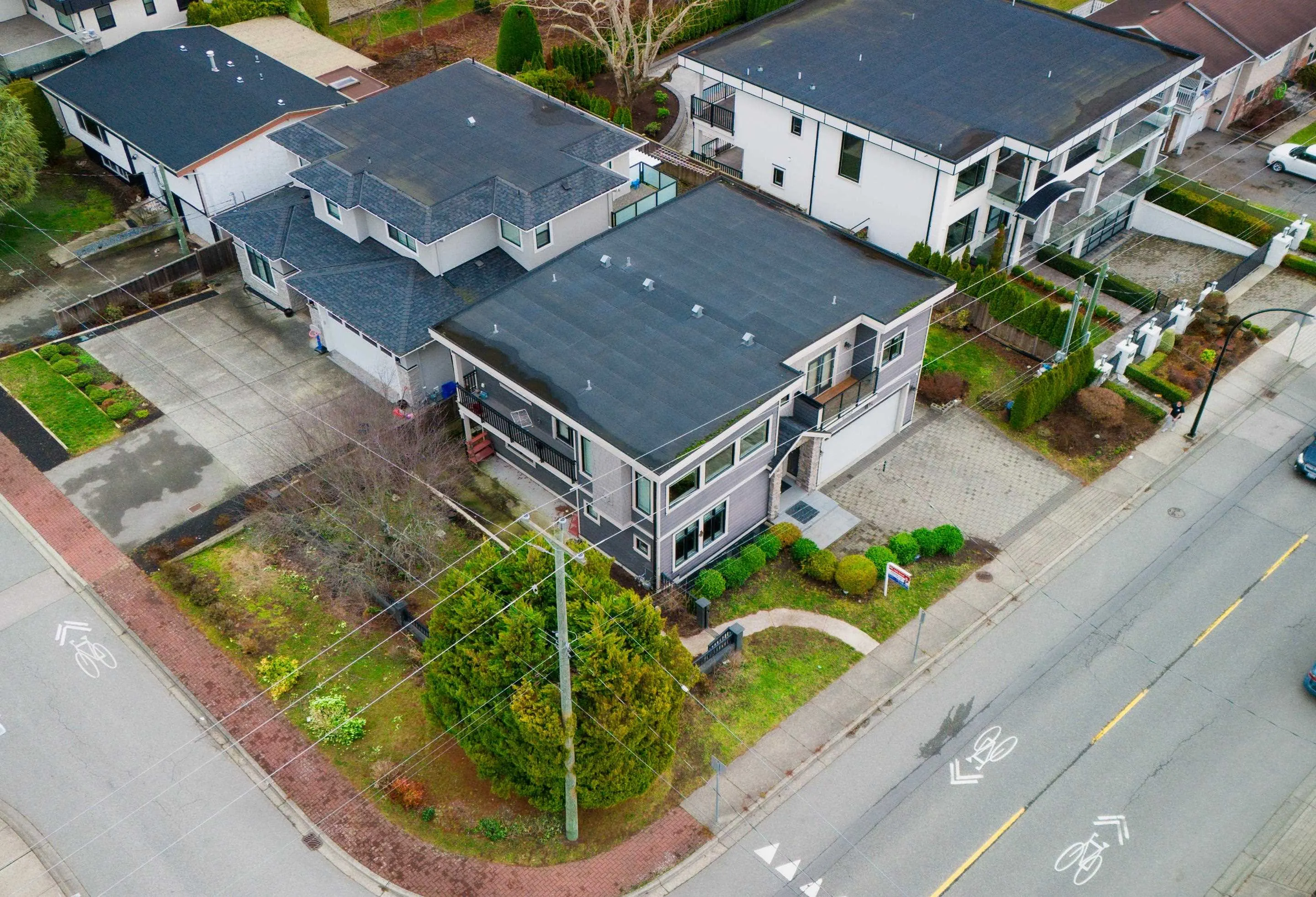 15807 Buena Vista Avenue