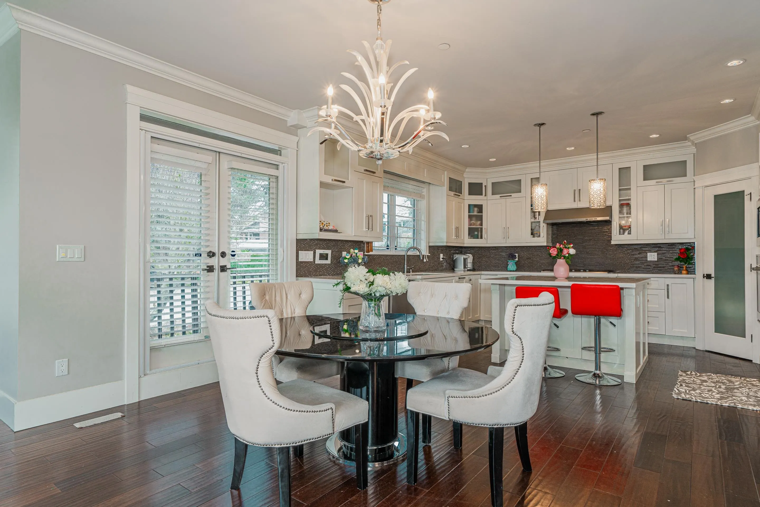 15807 Buena Vista Avenue