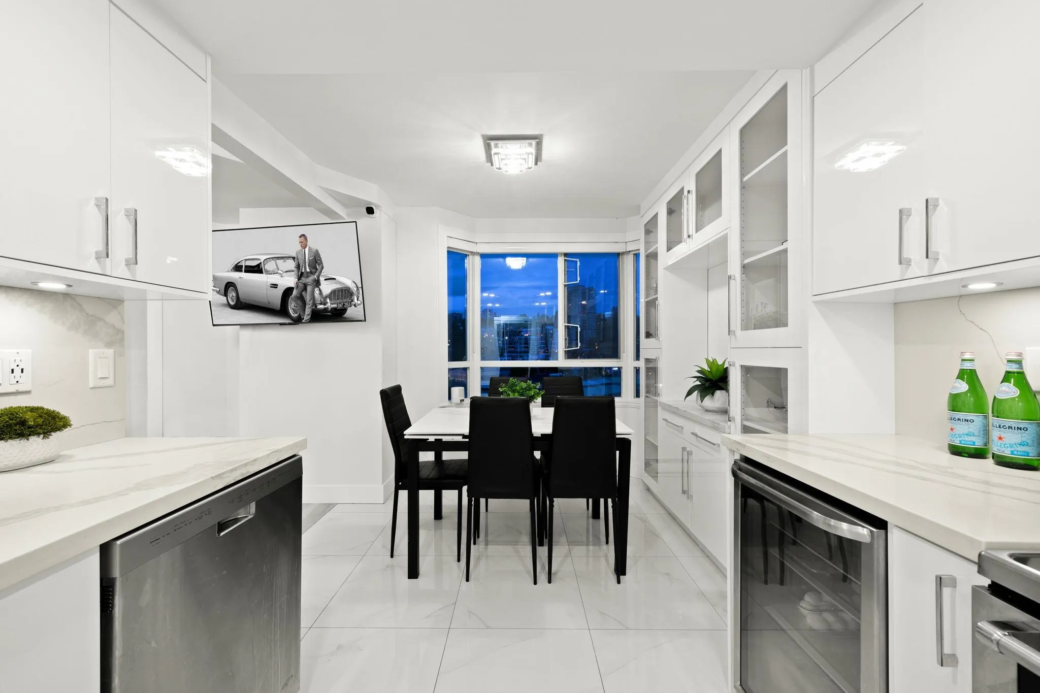 905 1185 Quayside Drive
