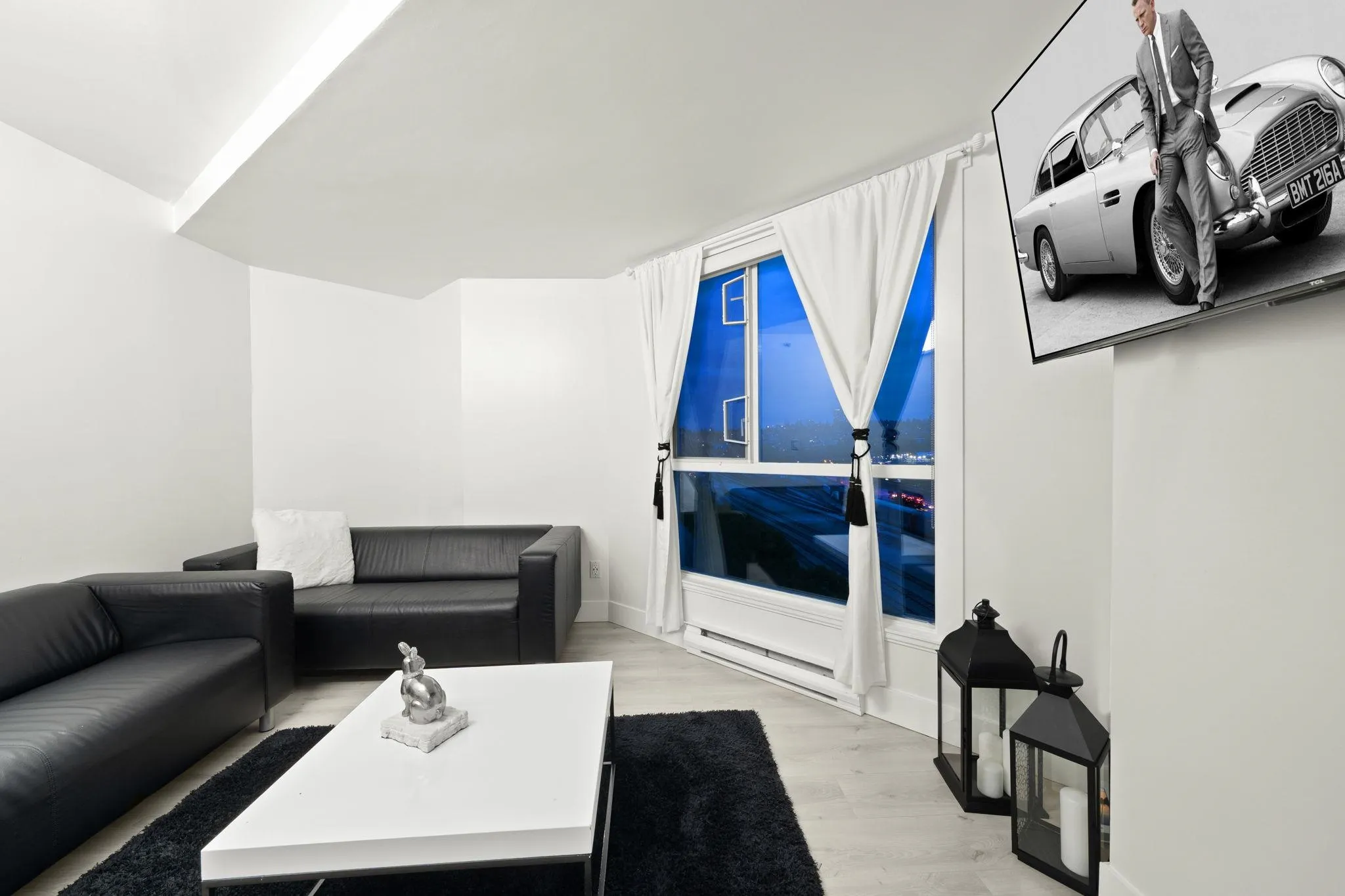 905 1185 Quayside Drive
