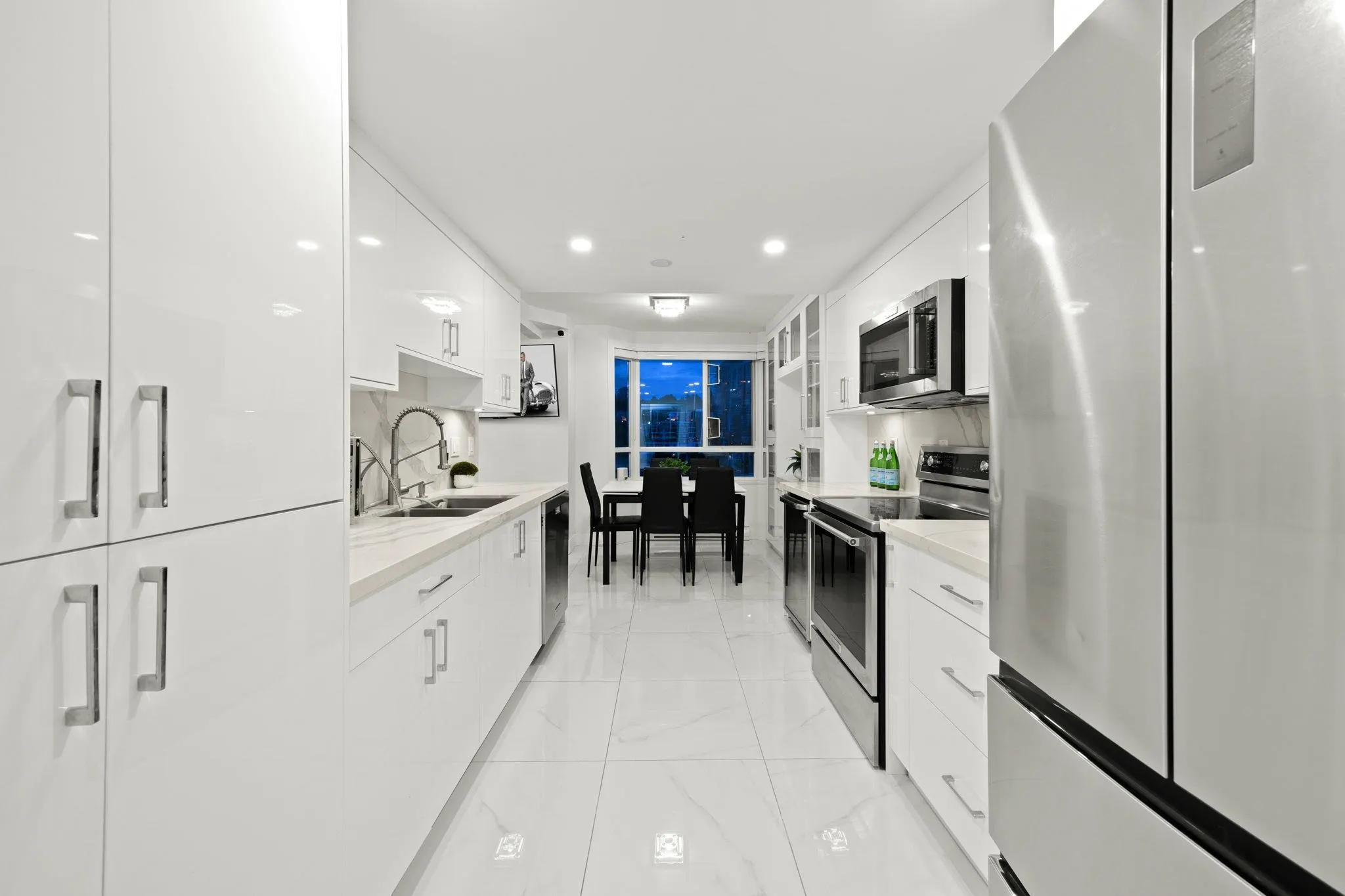 905 1185 Quayside Drive