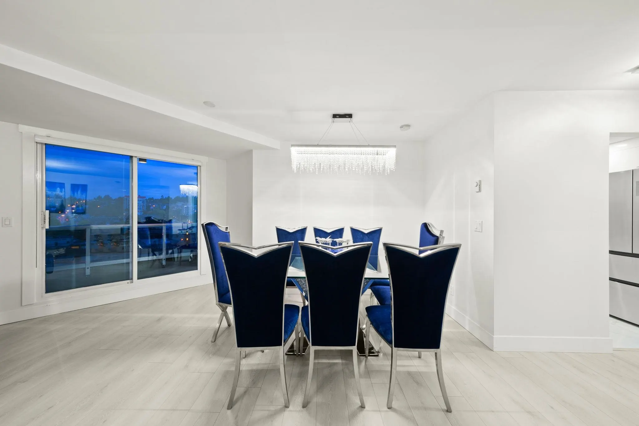 905 1185 Quayside Drive
