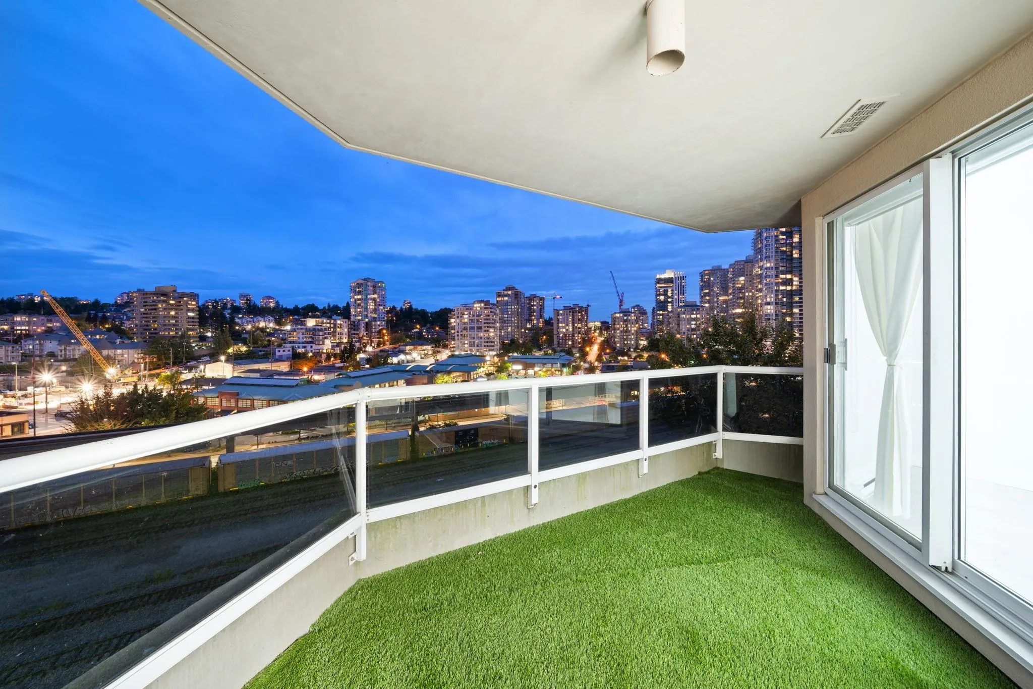 905 1185 Quayside Drive