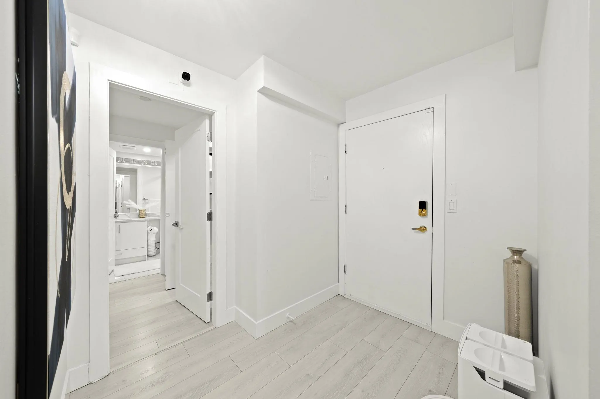 905 1185 Quayside Drive