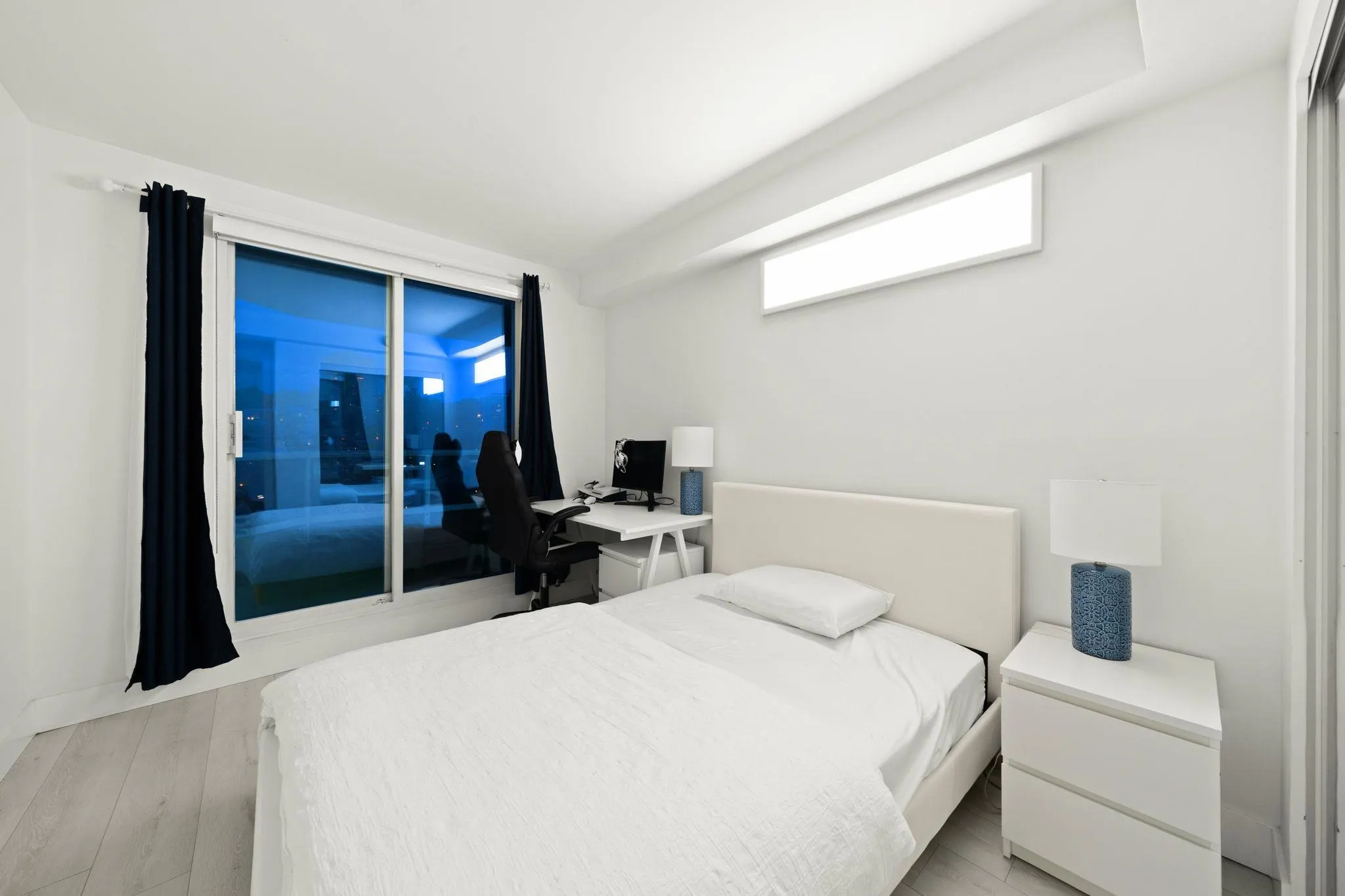 905 1185 Quayside Drive