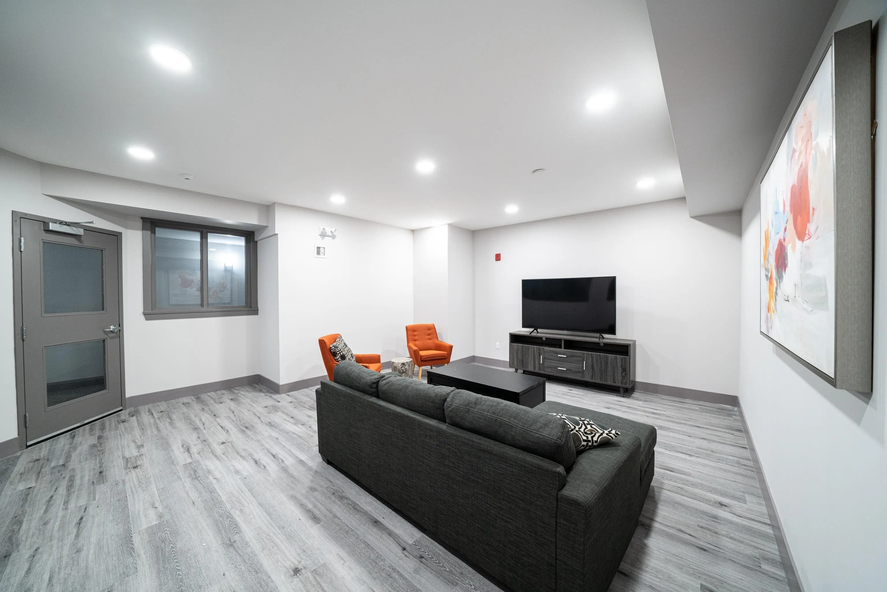 206 20686 Eastleigh Crescent