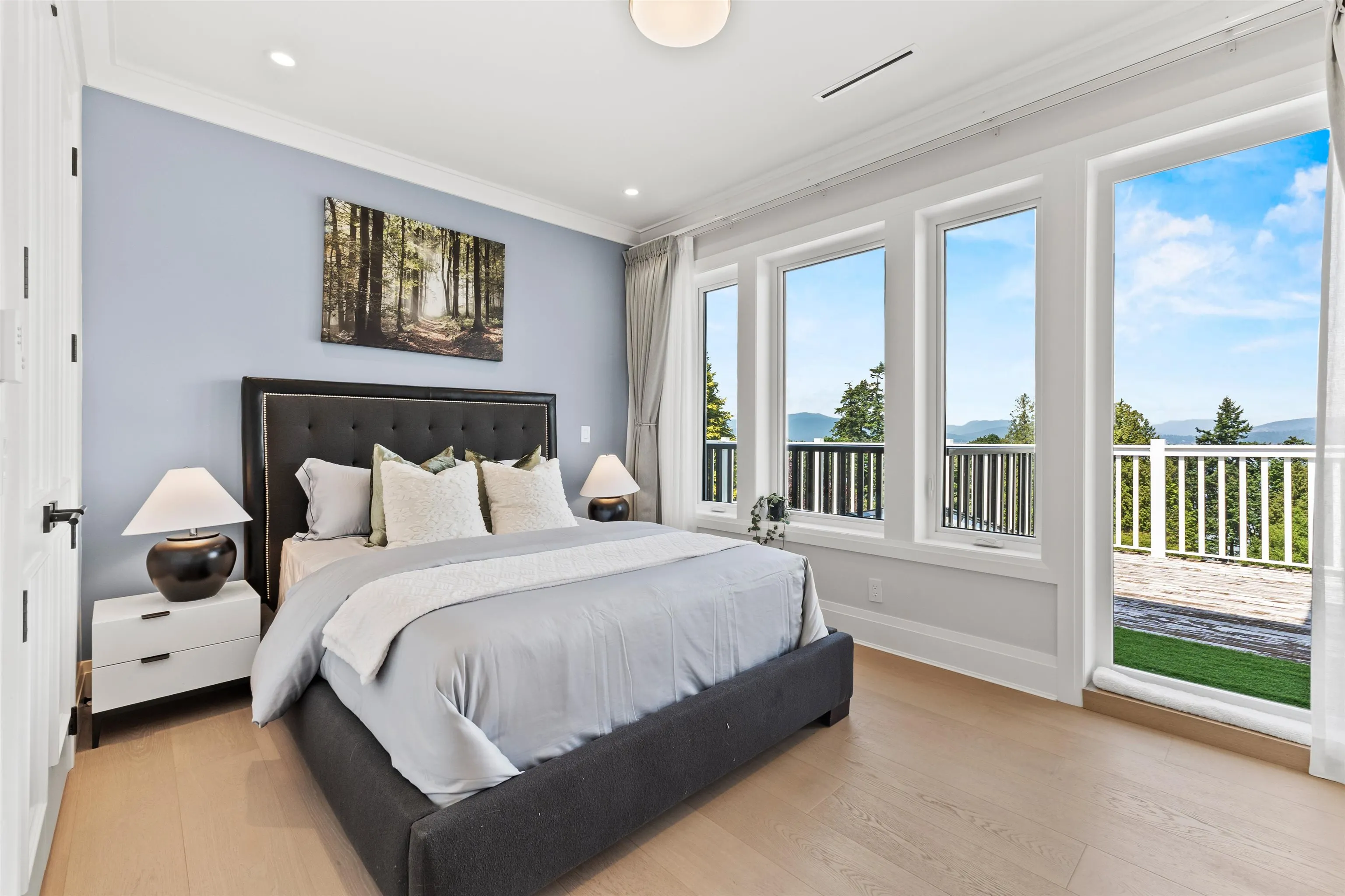 5747 Newton Wynd