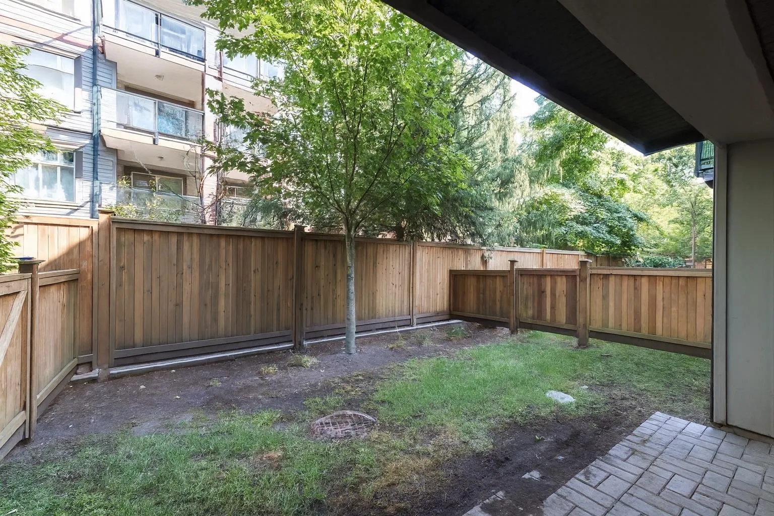 406 2267 Mckenzie Road