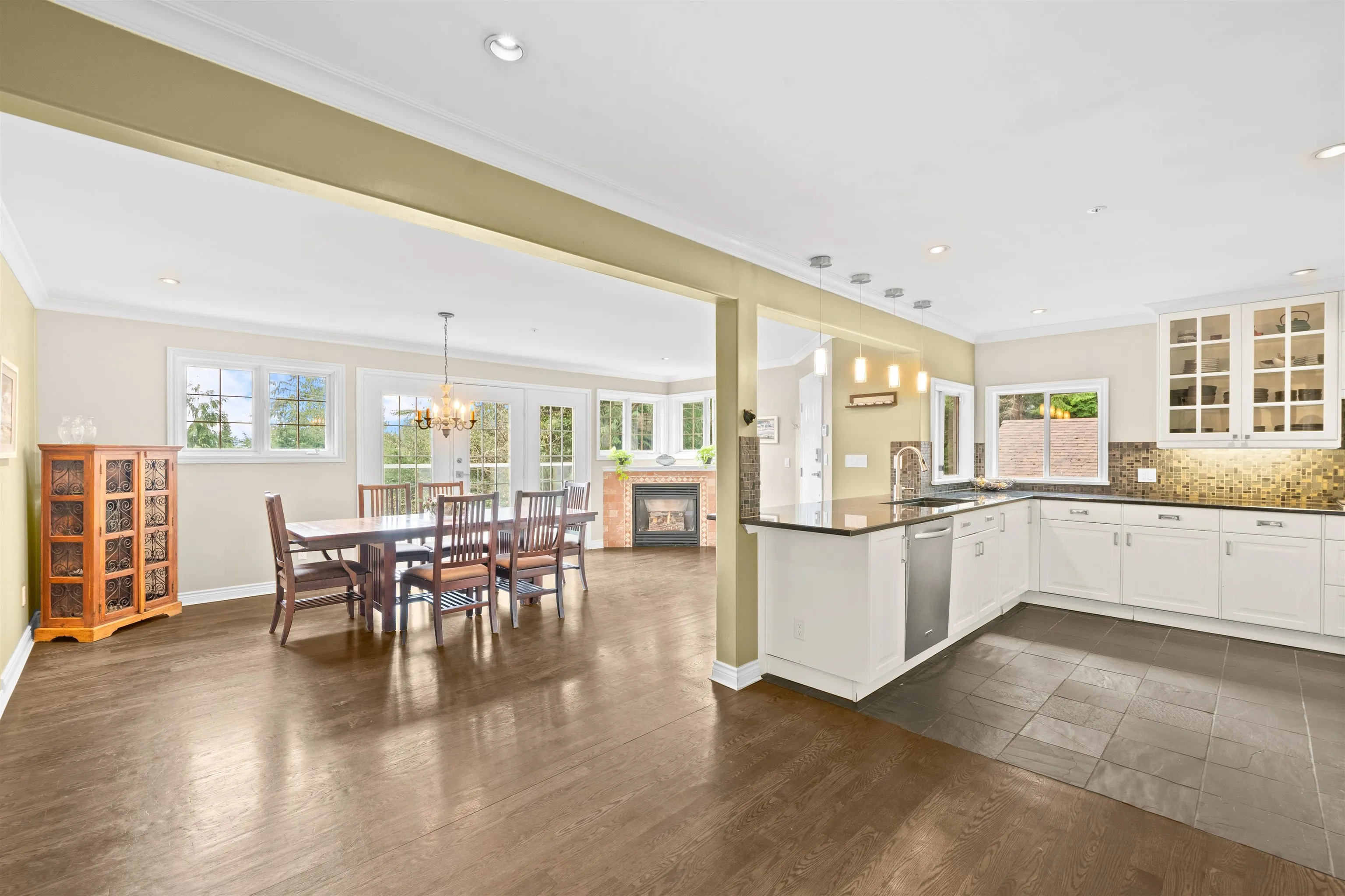 4622 Cove Cliff Road