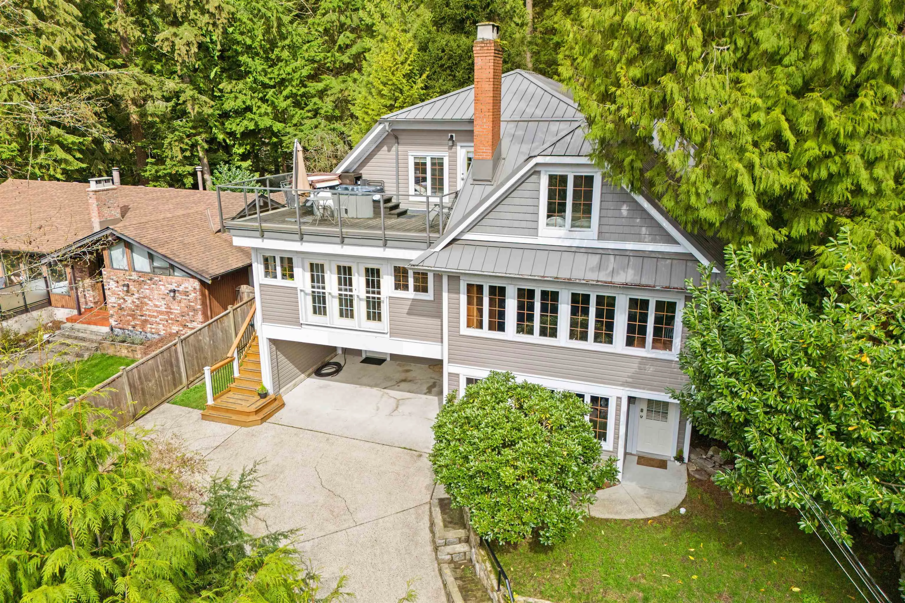 4622 Cove Cliff Road