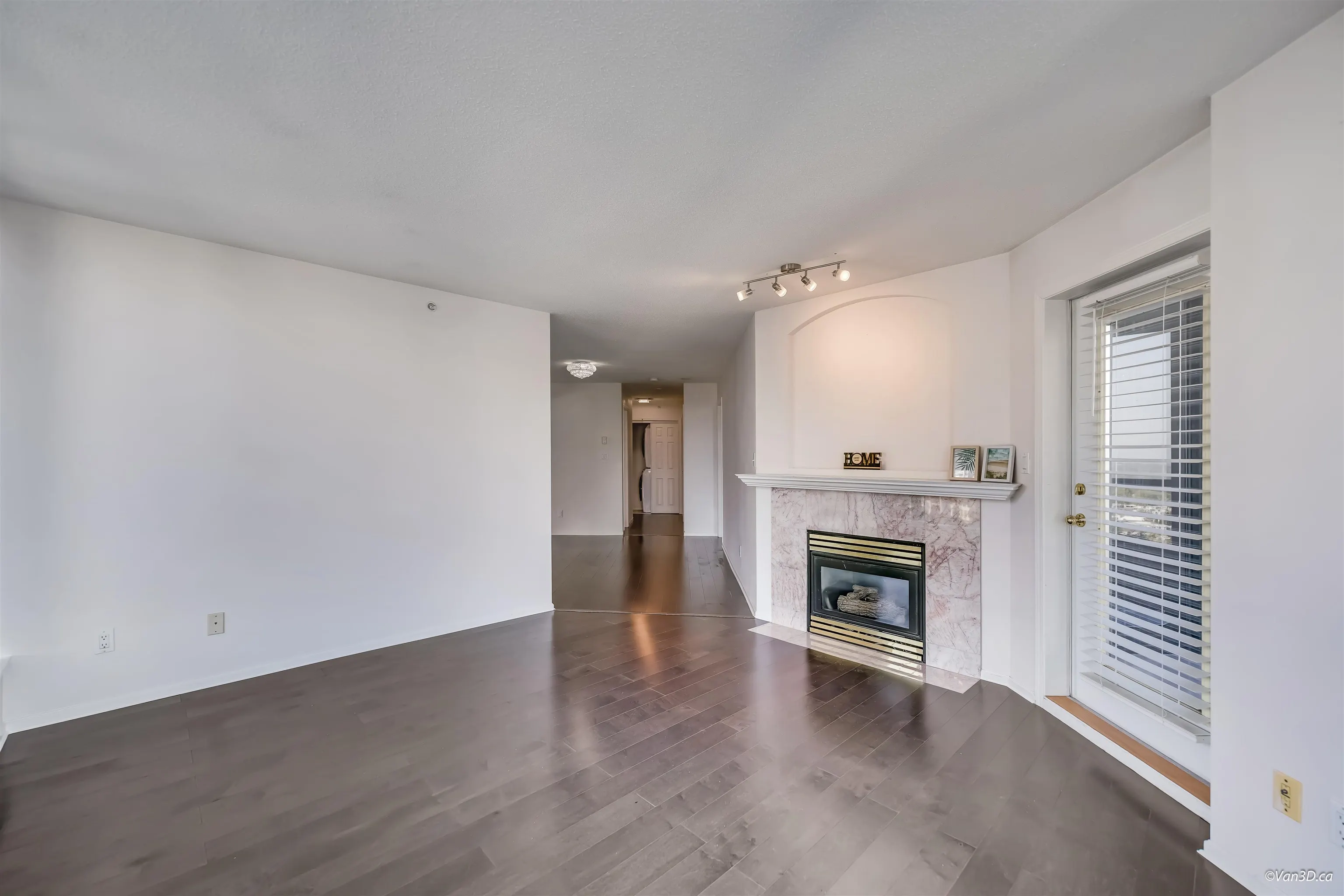 1703 4505 Hazel Street