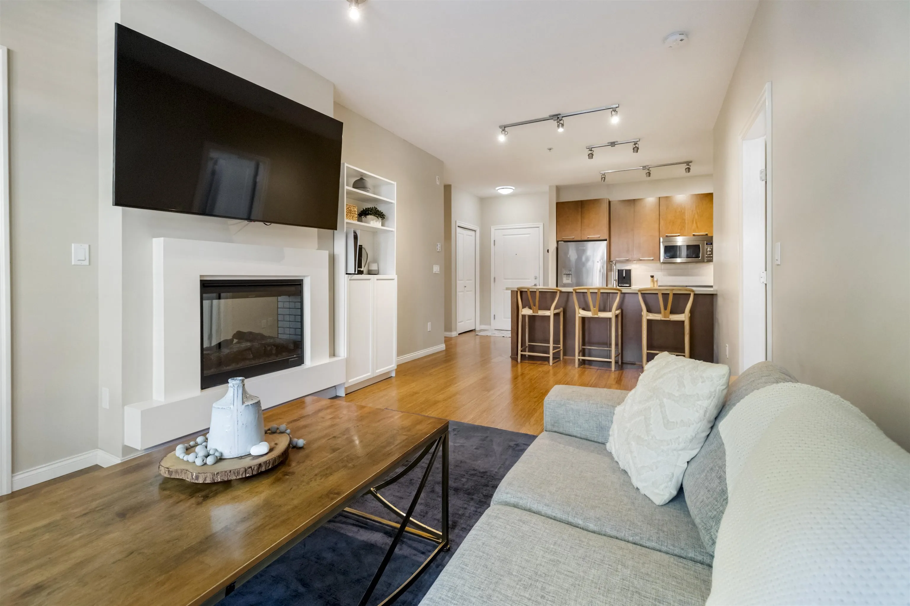 111 3355 Rosemary Heights Drive