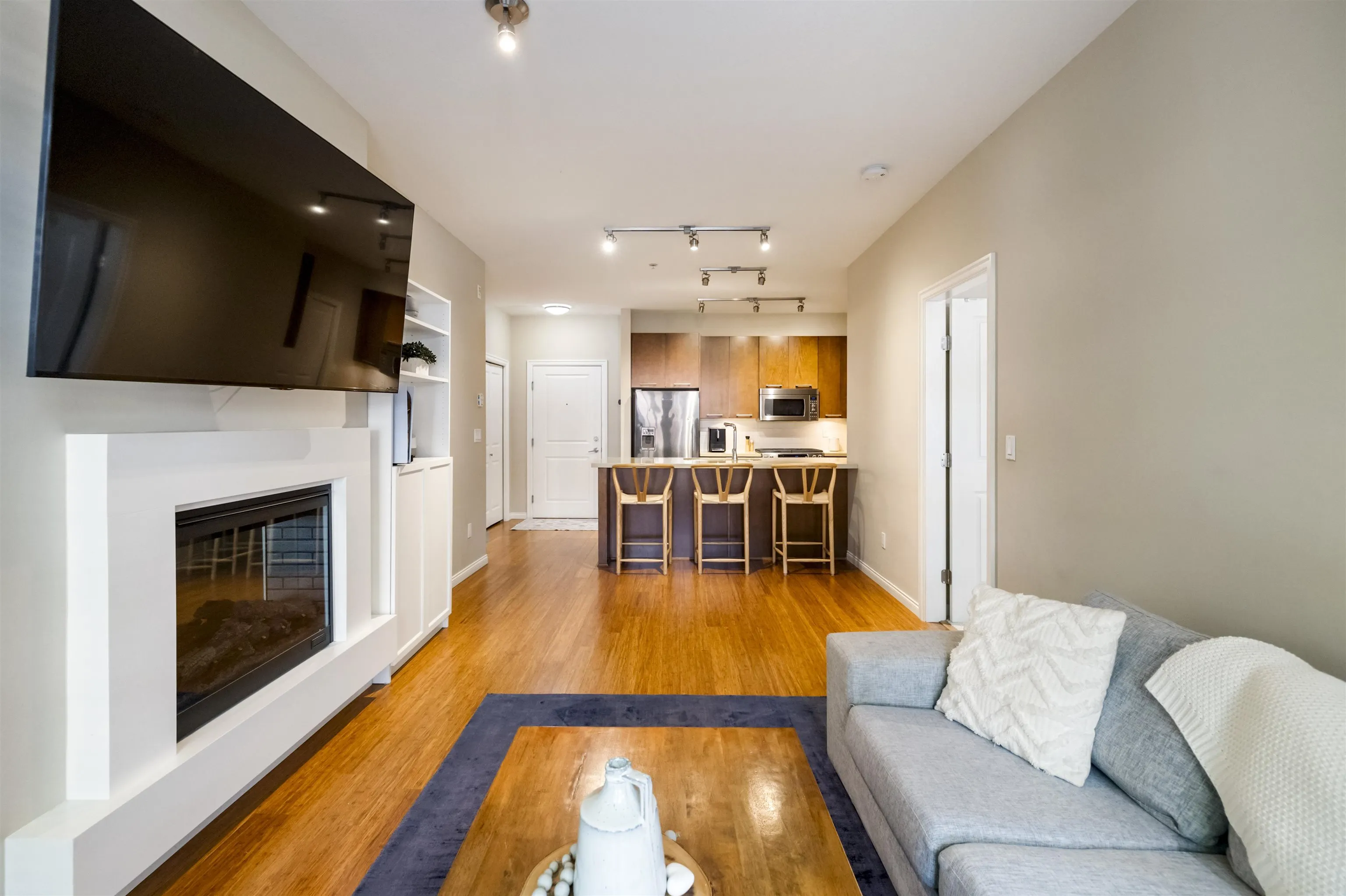 111 3355 Rosemary Heights Drive