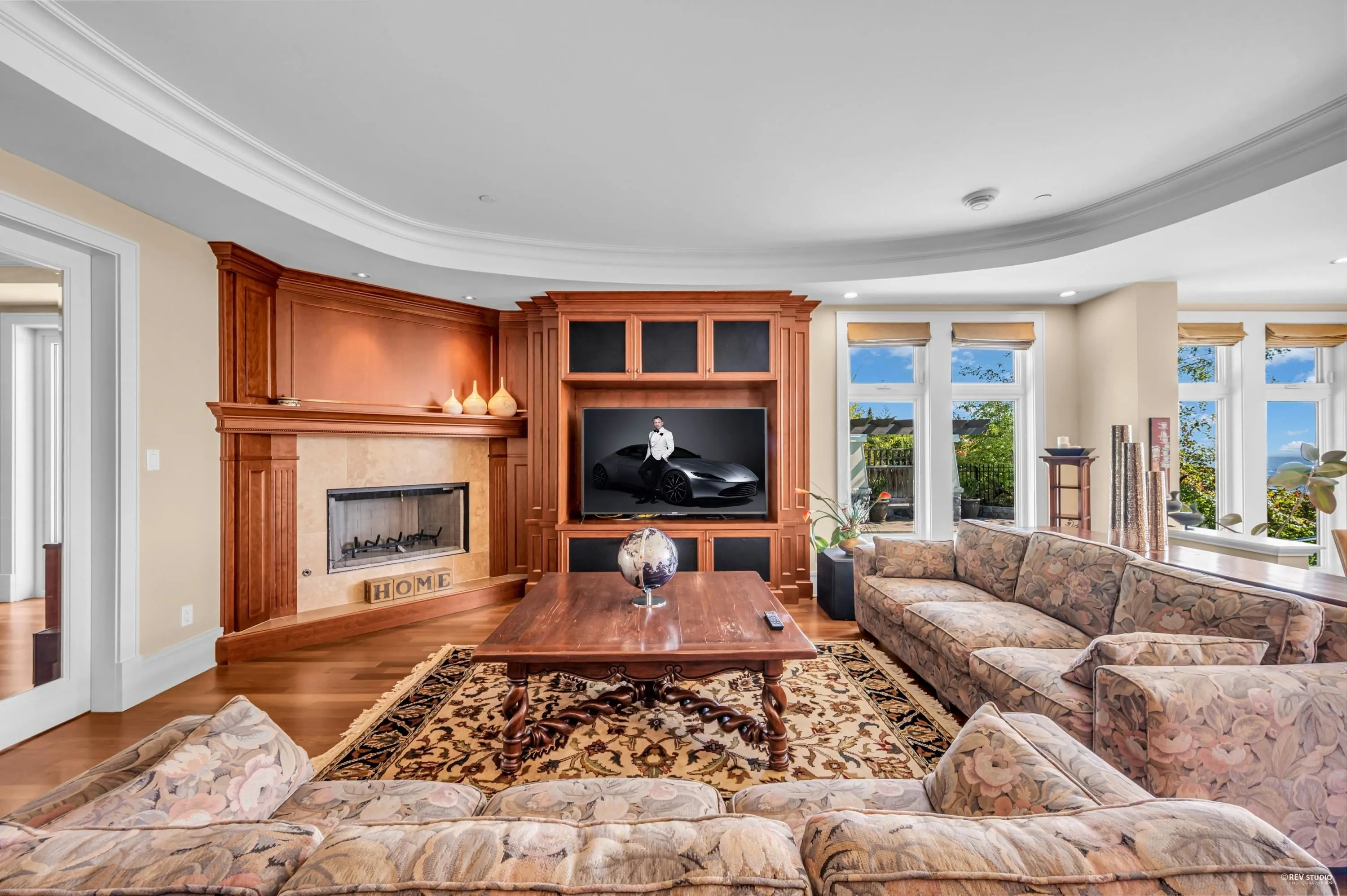 2495 Hudson Court