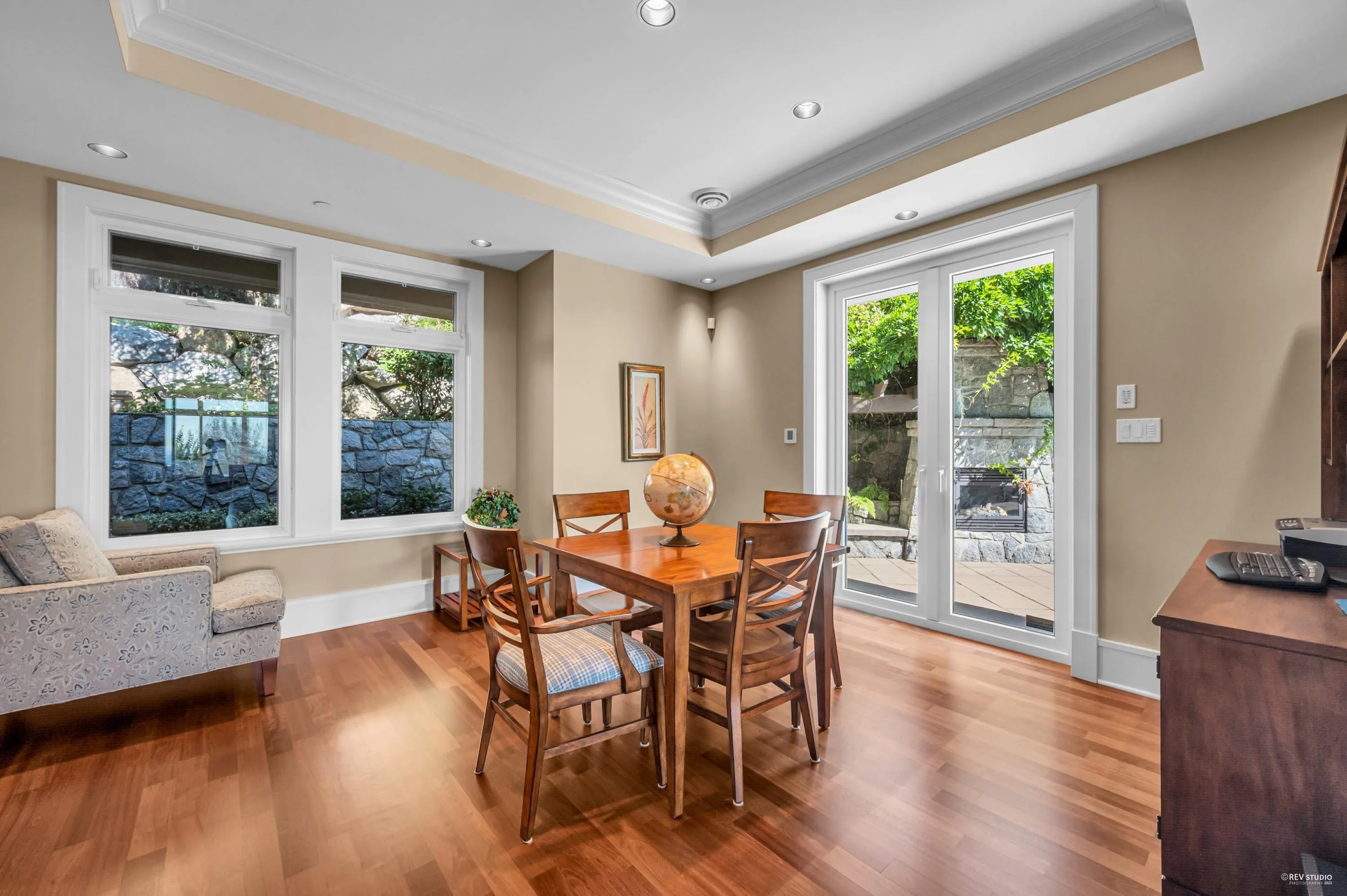 2495 Hudson Court