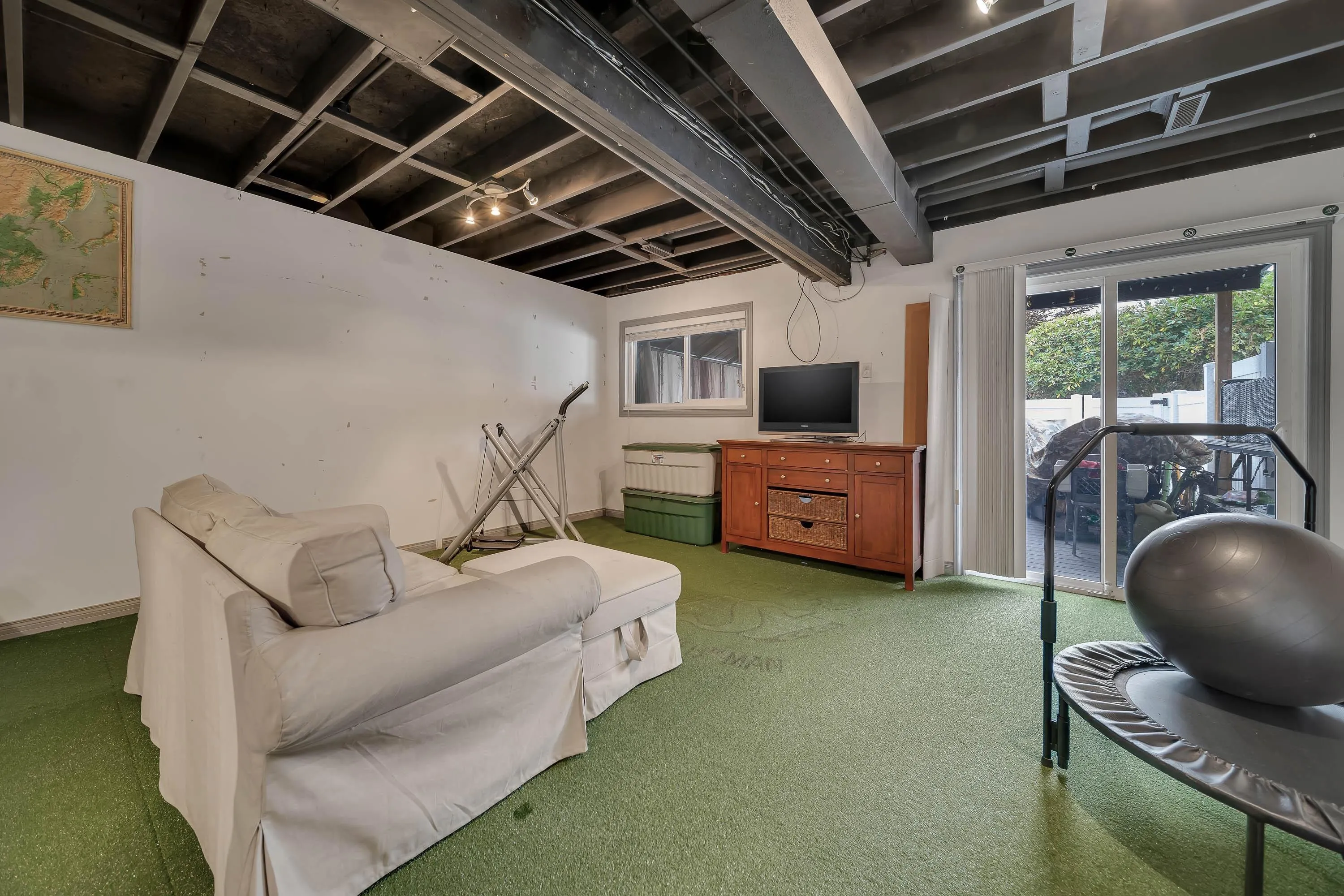 84 27272 32 Avenue