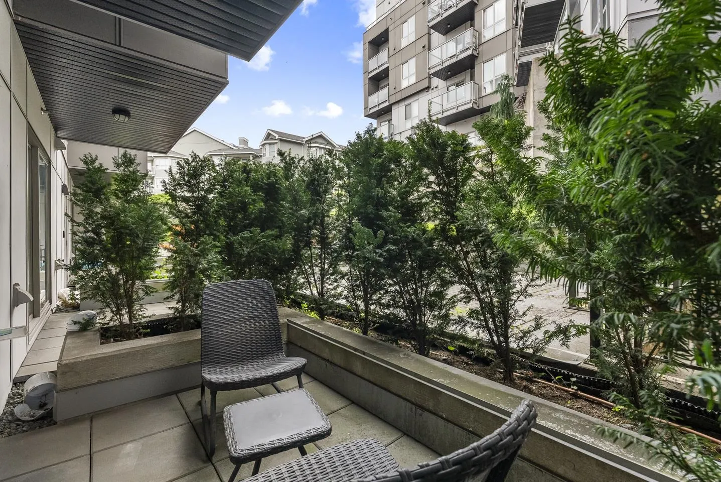B108 9689 140 Street