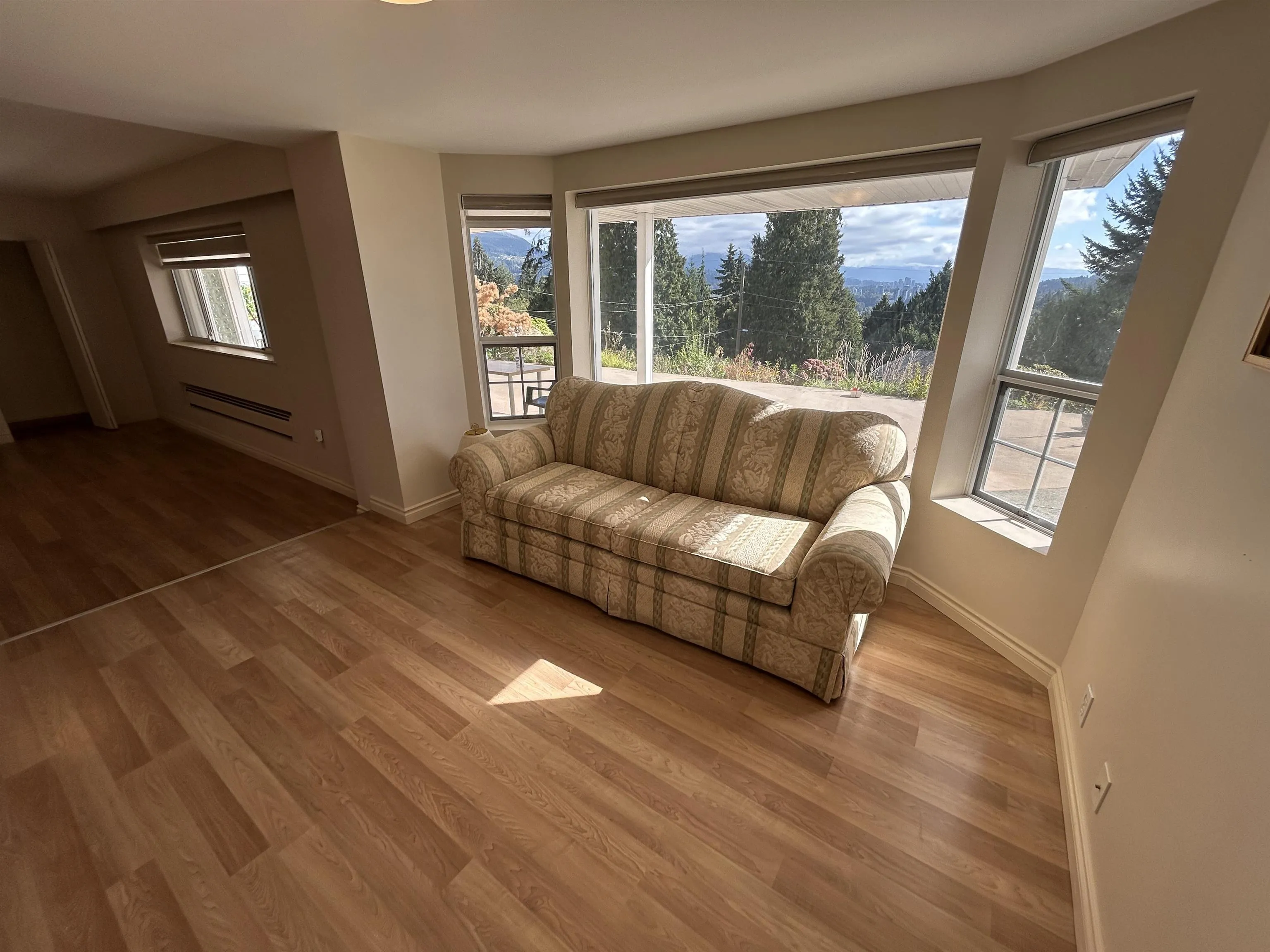 1021 Tuxedo Drive