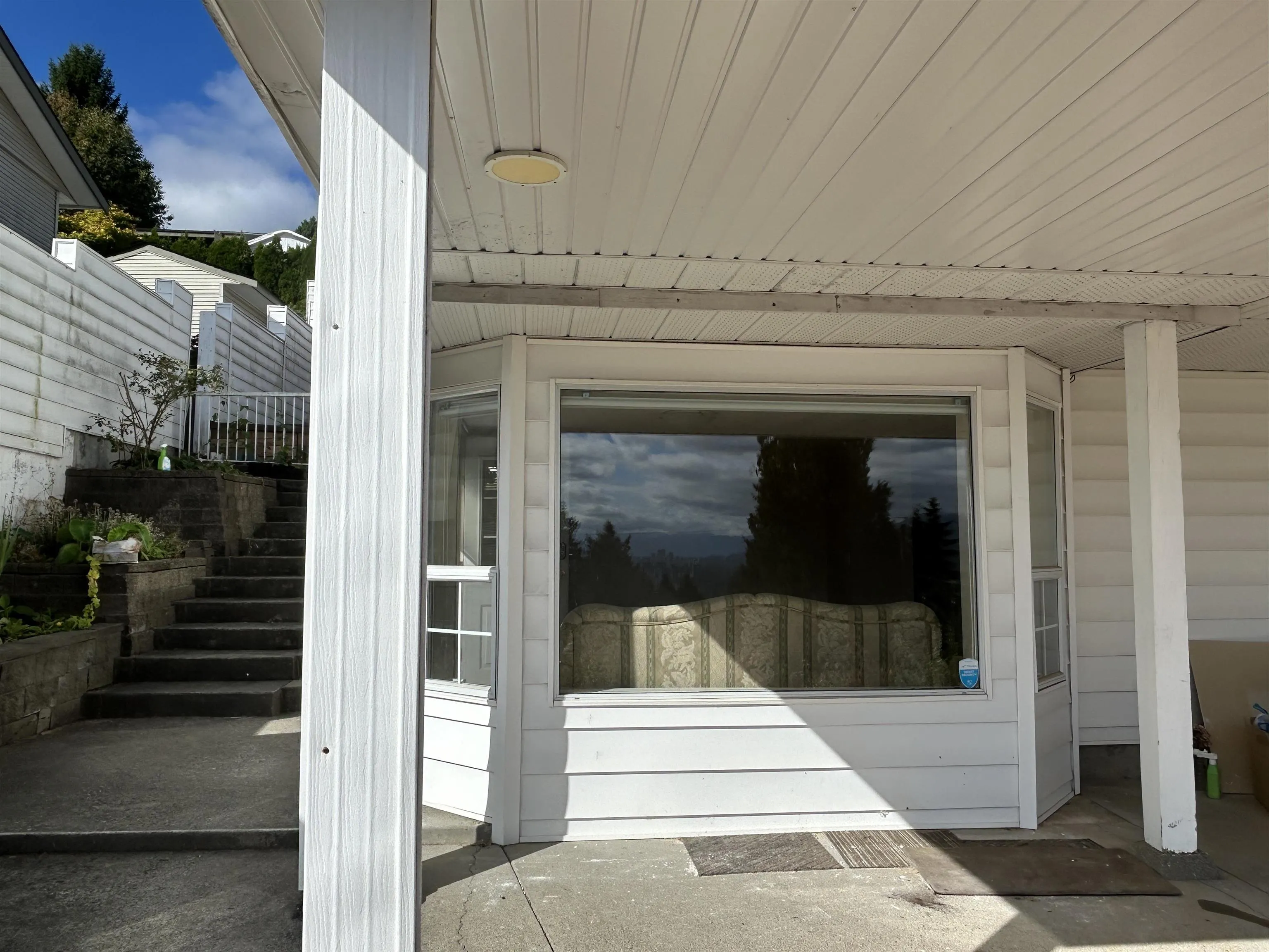 1021 Tuxedo Drive