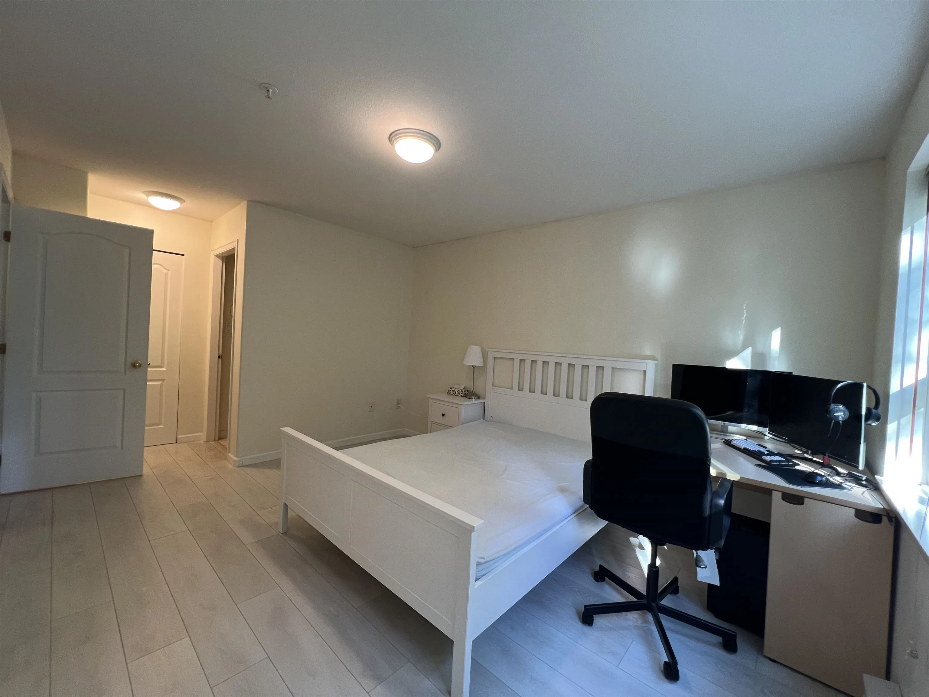 208 5900 Dover Cr