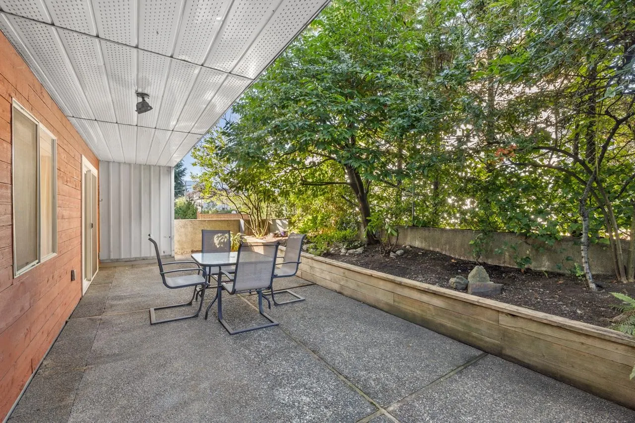 314 250 W 1st Street