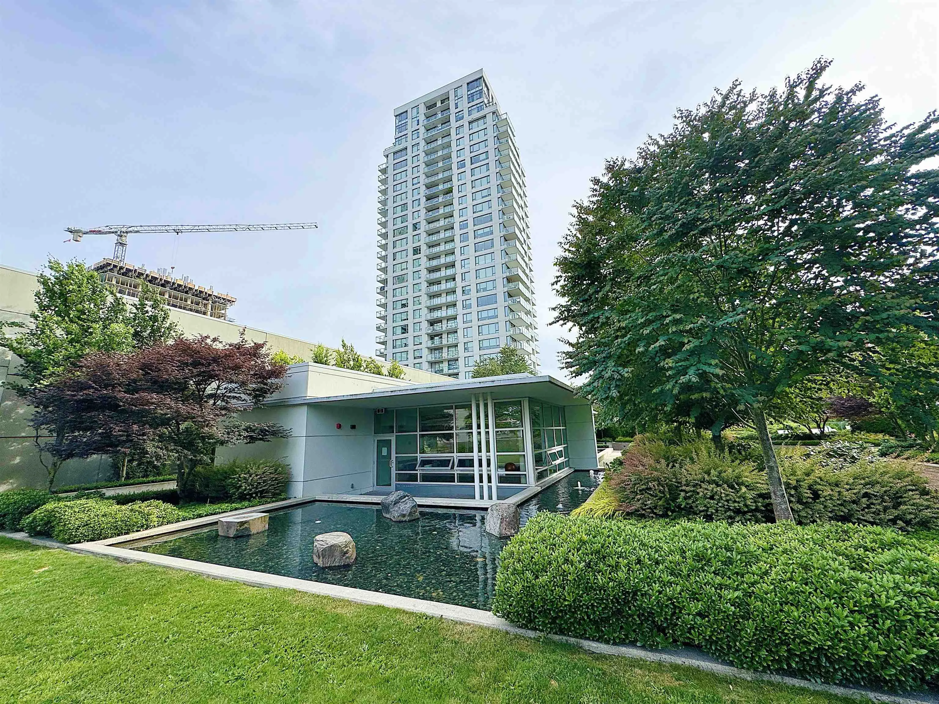 1908 602 Como Lake Avenue
