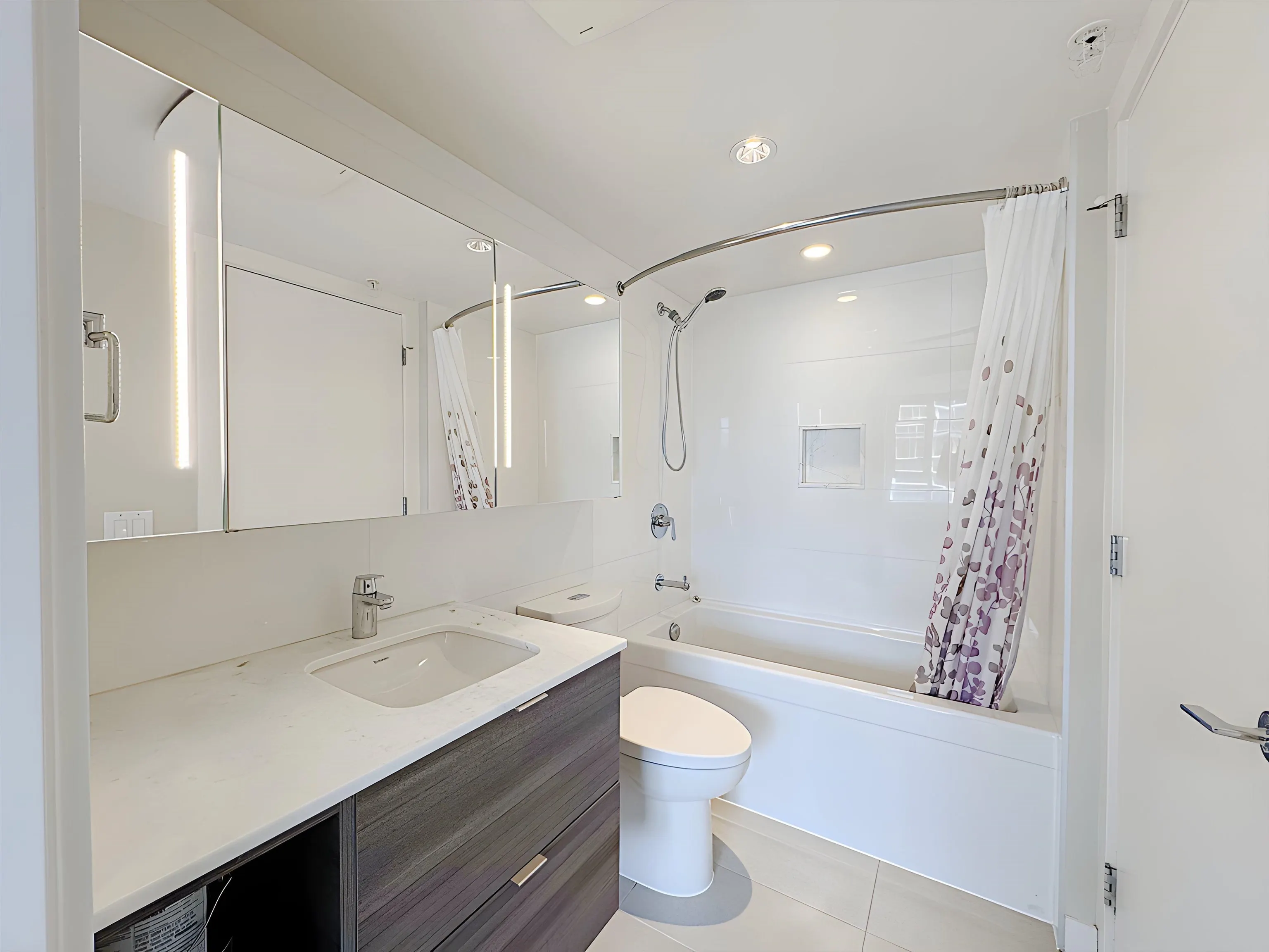 1908 602 Como Lake Avenue