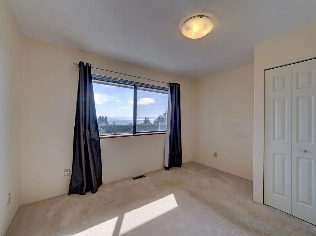 5170 Ridgeview Drive
