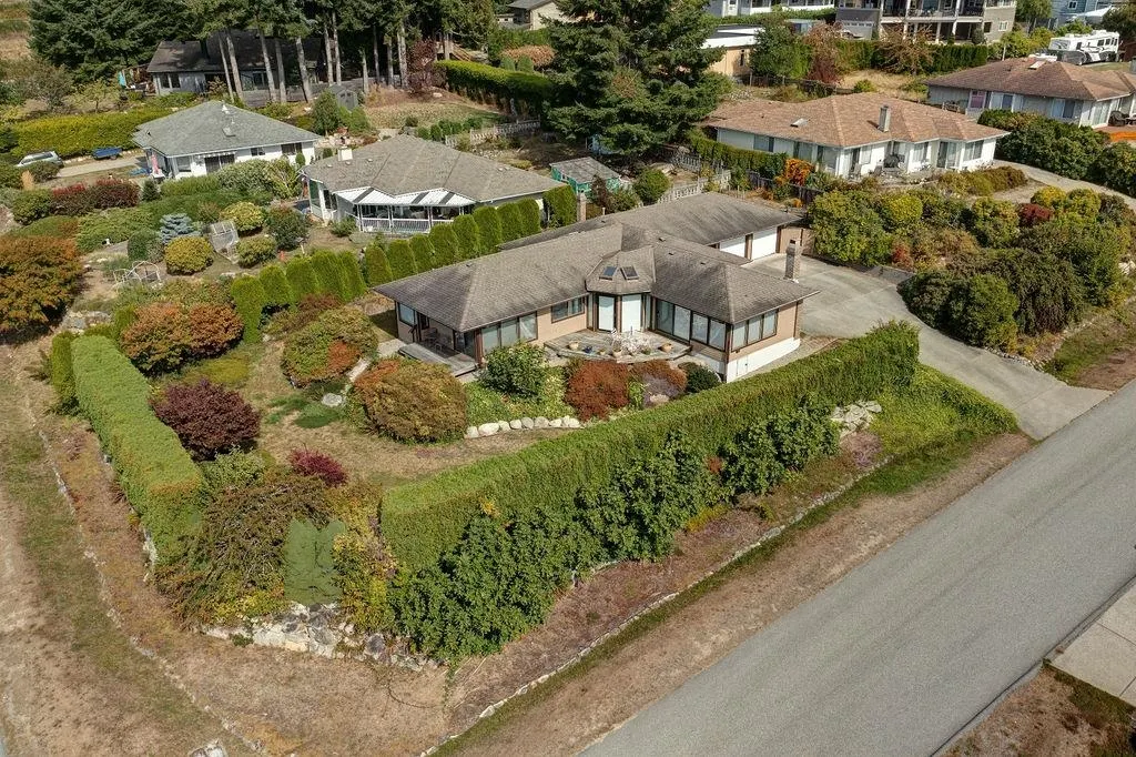 5170 Ridgeview Drive